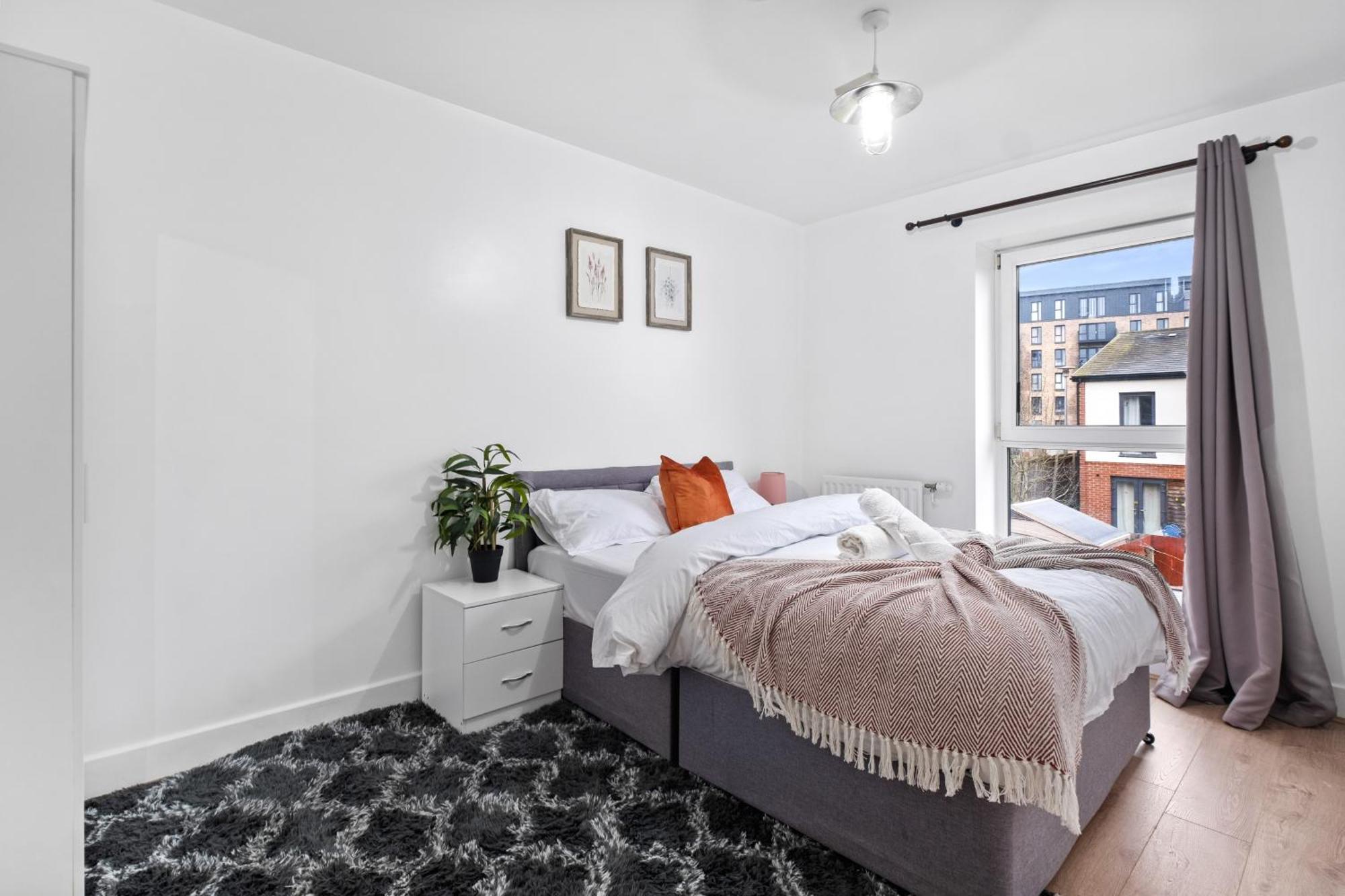 Comfy Home-windrush Grove * Birmingham