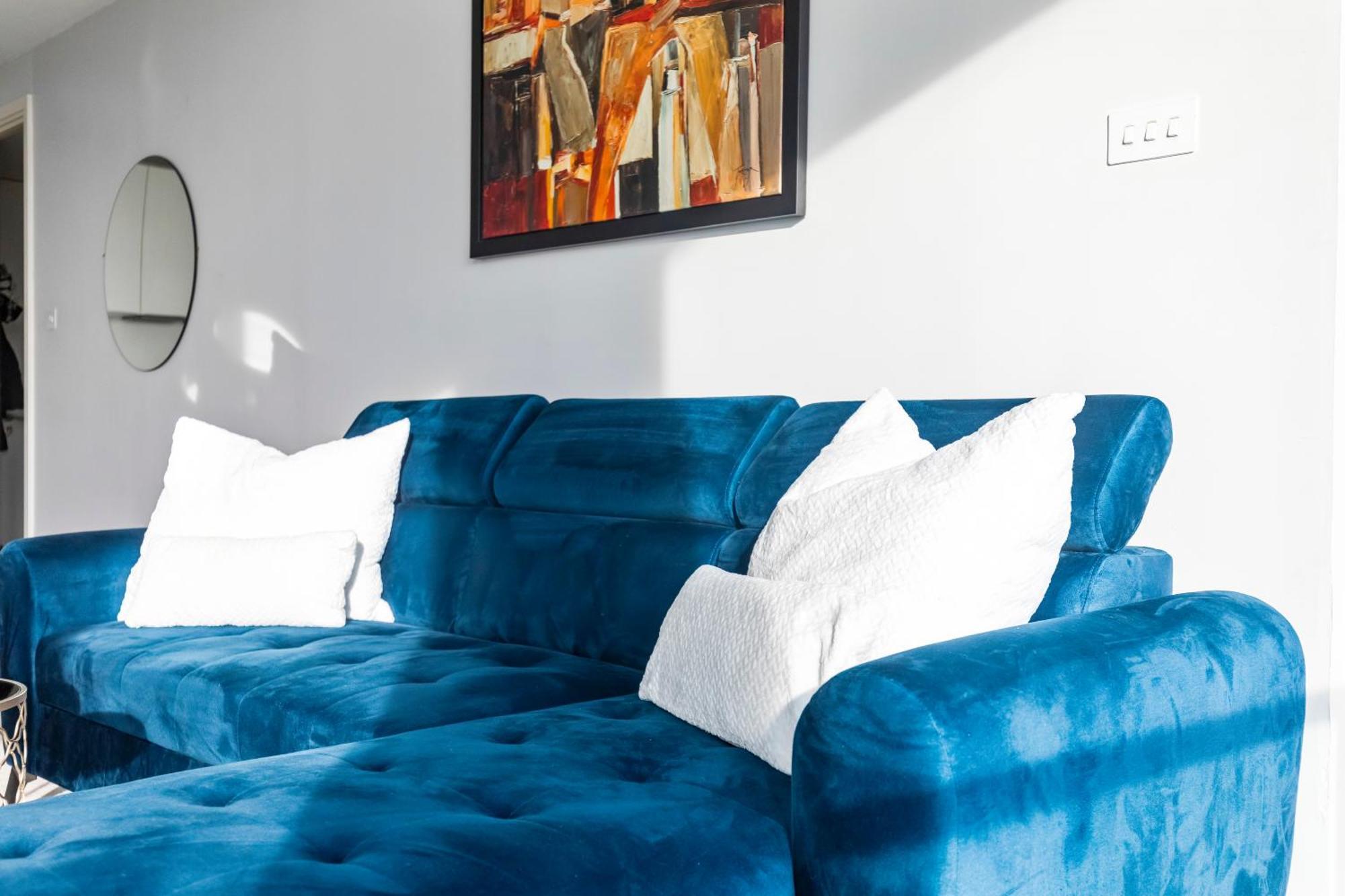 Centre, Views, Parking, Sleeps 4, Long Offers *