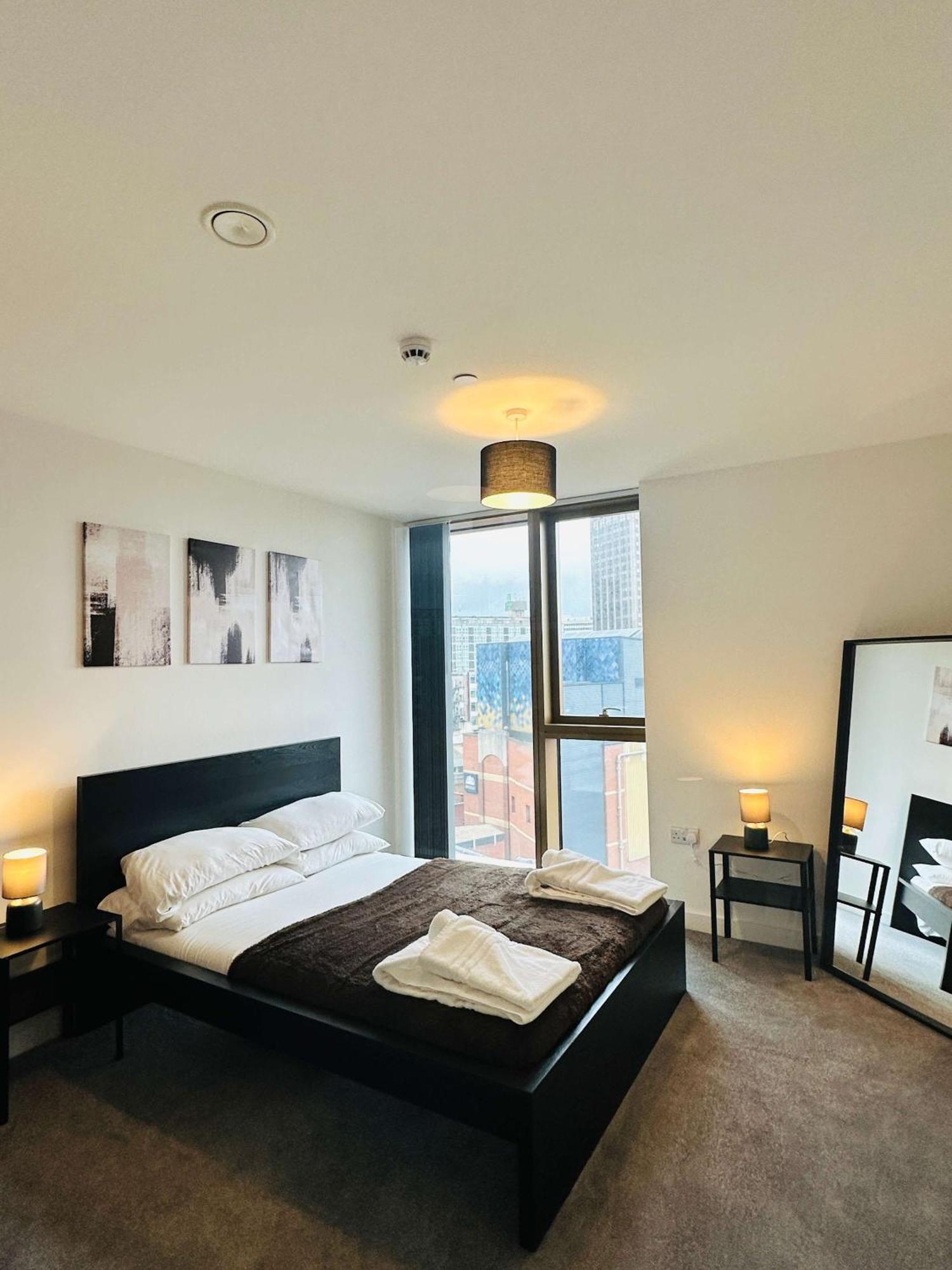 Stunning Birmingham1 Bedroom *