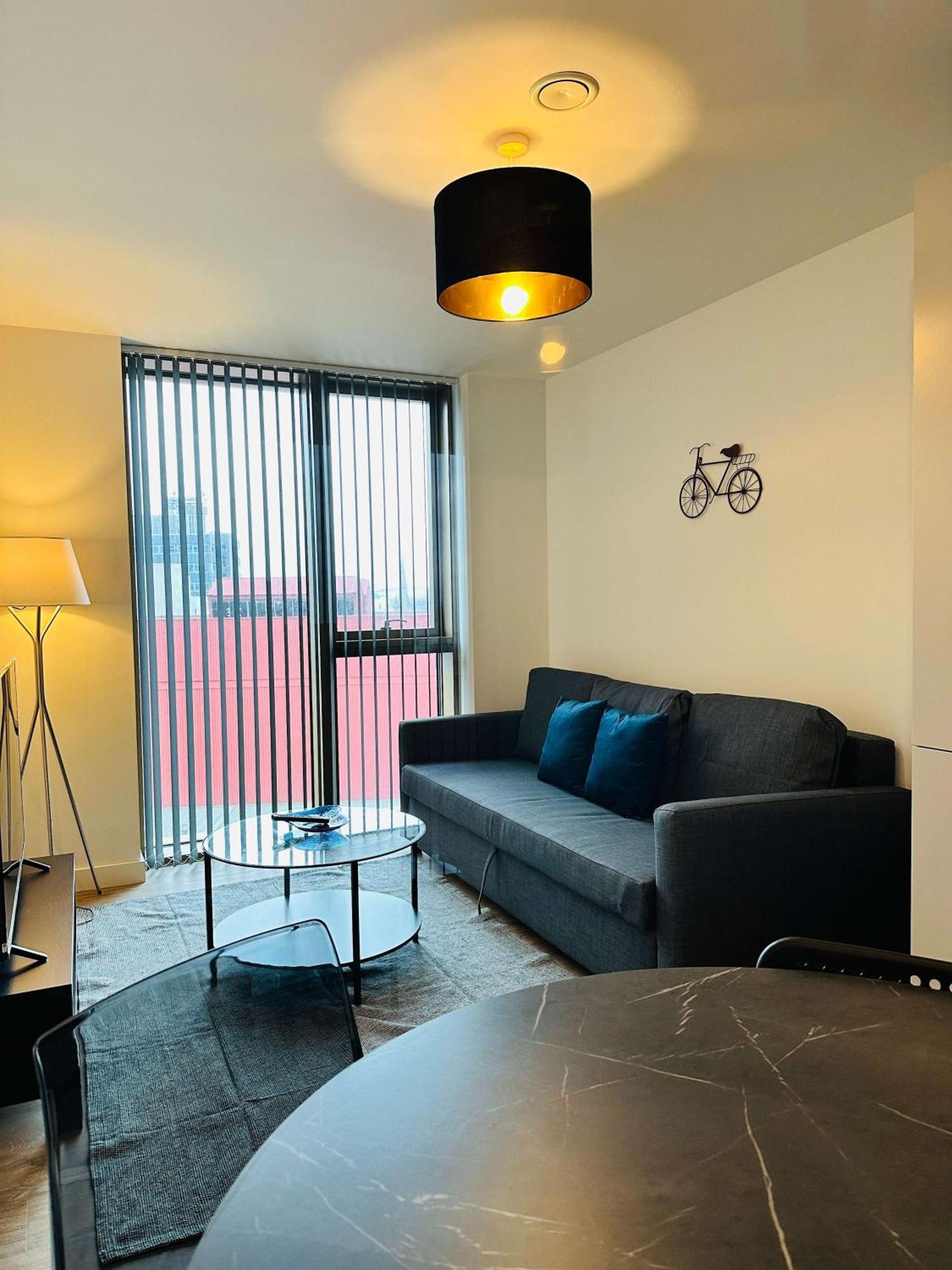Apartment Stunning Birmingham1 Bedroom Birmingham