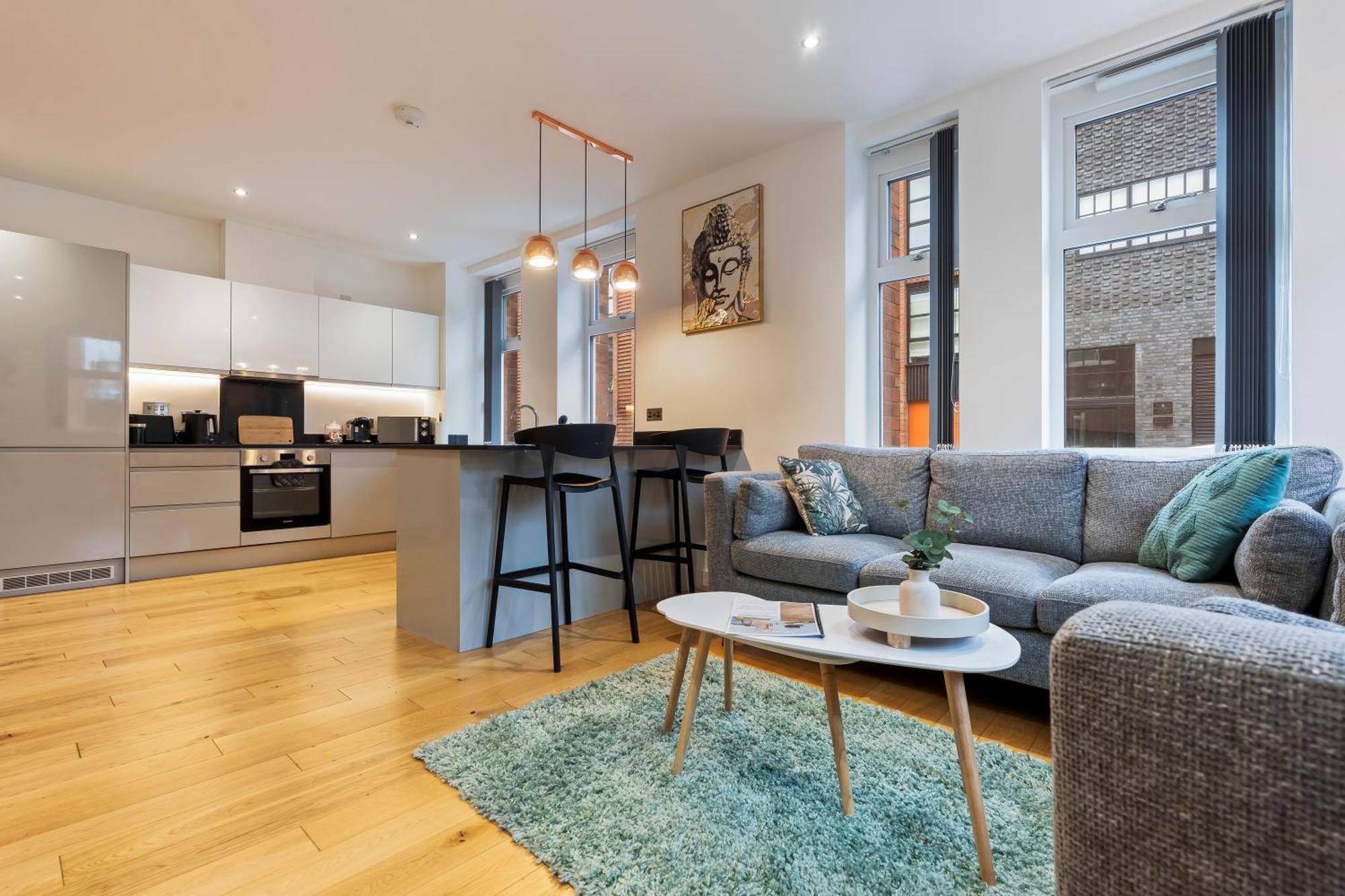 Apartment 3 Bedroom Duplex In Jewellery Quarter *