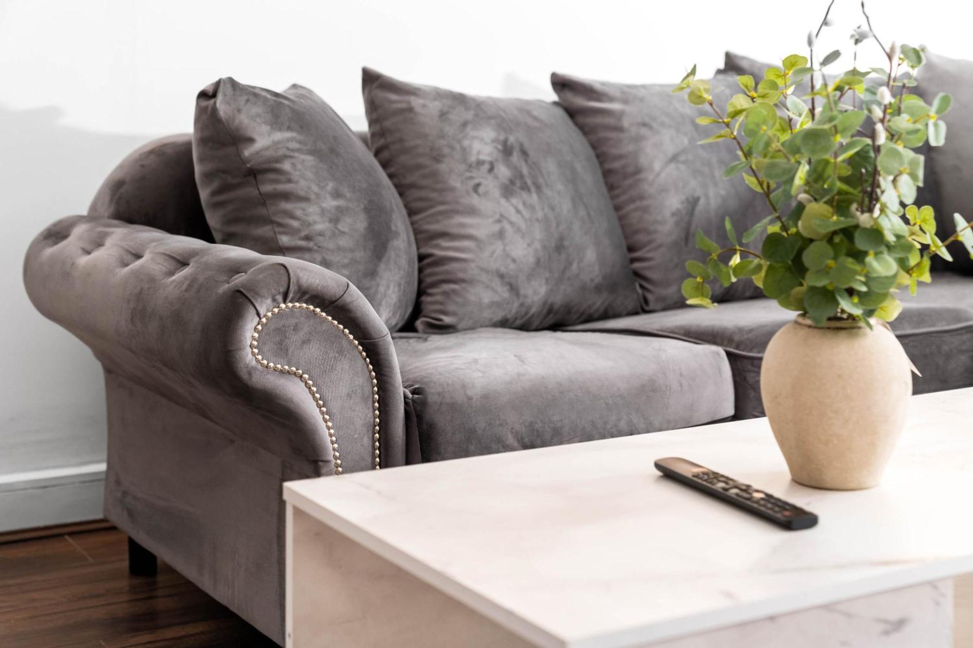 Stylish 2 Bedroom Apartment - City Centre - Free Netflix 404R *