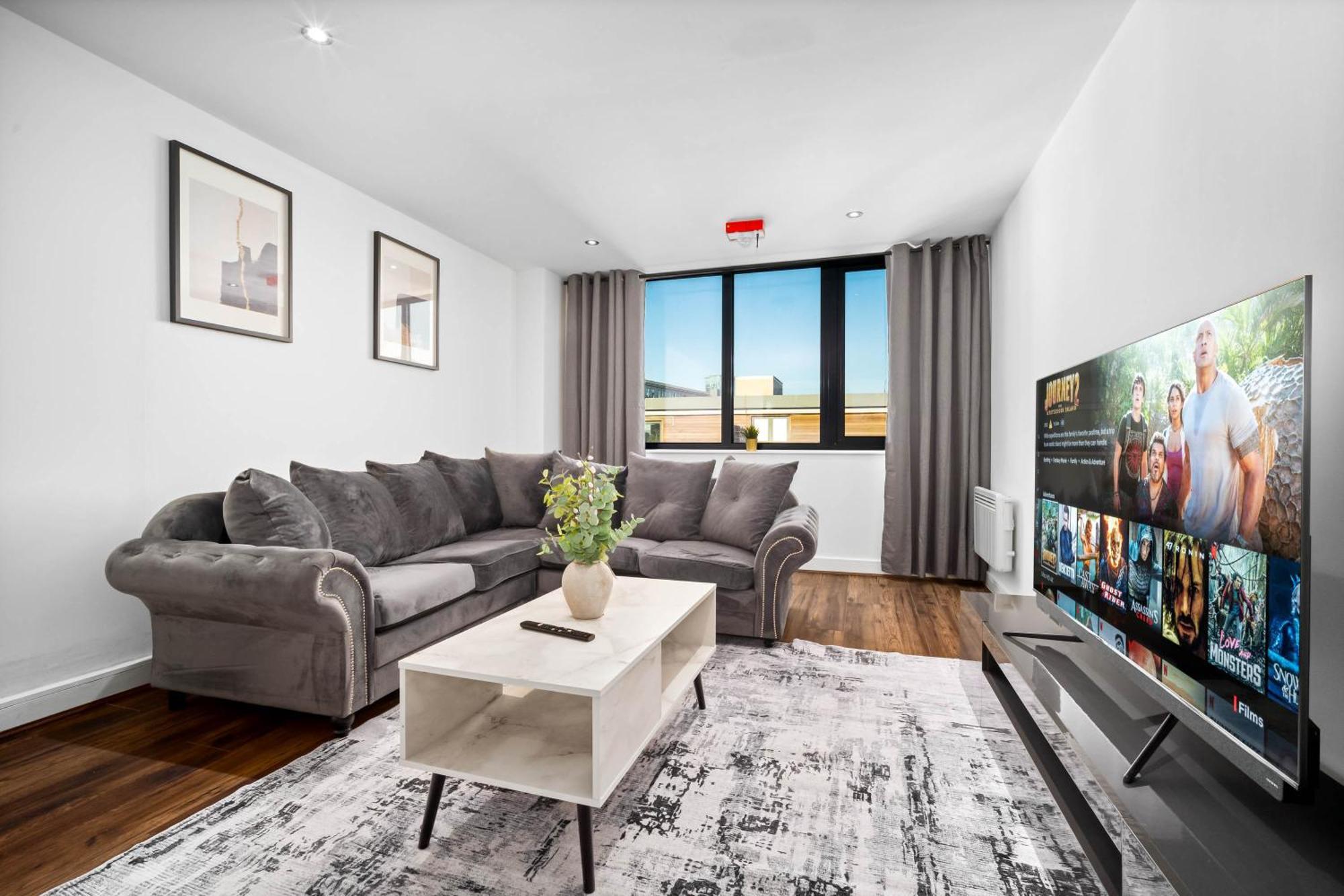 Stylish 2 Bedroom Apartment - City Centre - Free Netflix 404R Apartment Birmingham