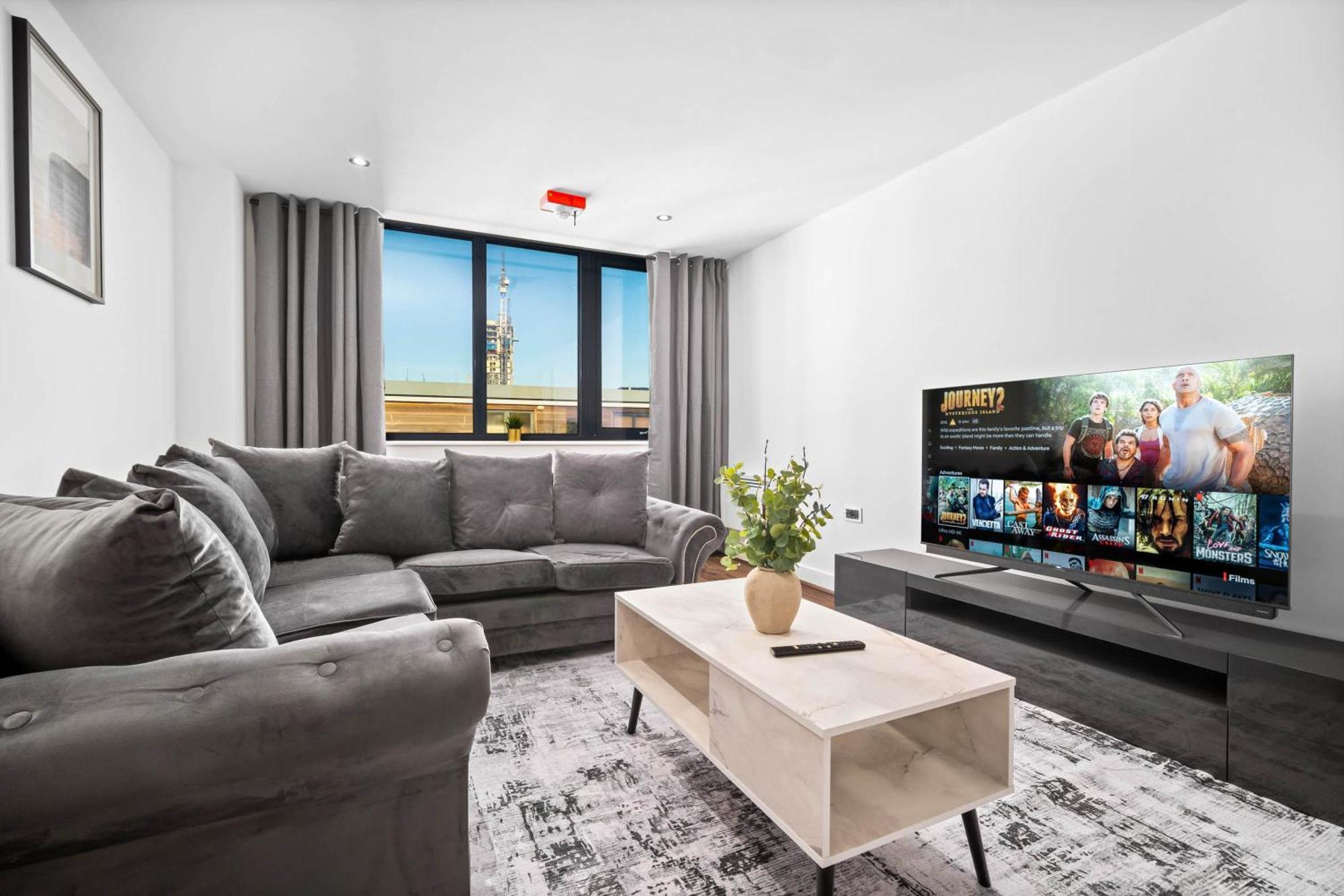 Stylish 2 Bedroom Apartment - City Centre - Free Netflix 404R Birmingham