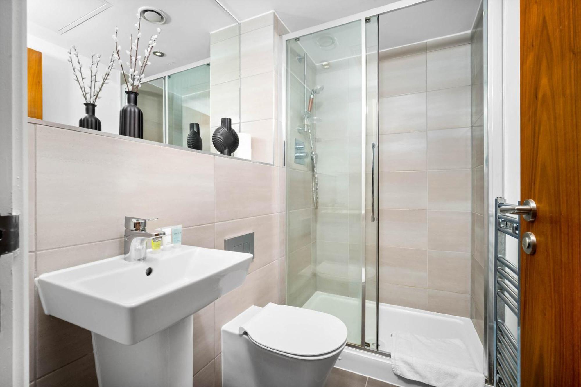 Apartment Stylish 2 Bedroom Apartment - City Centre - Free Netflix 404R Birmingham