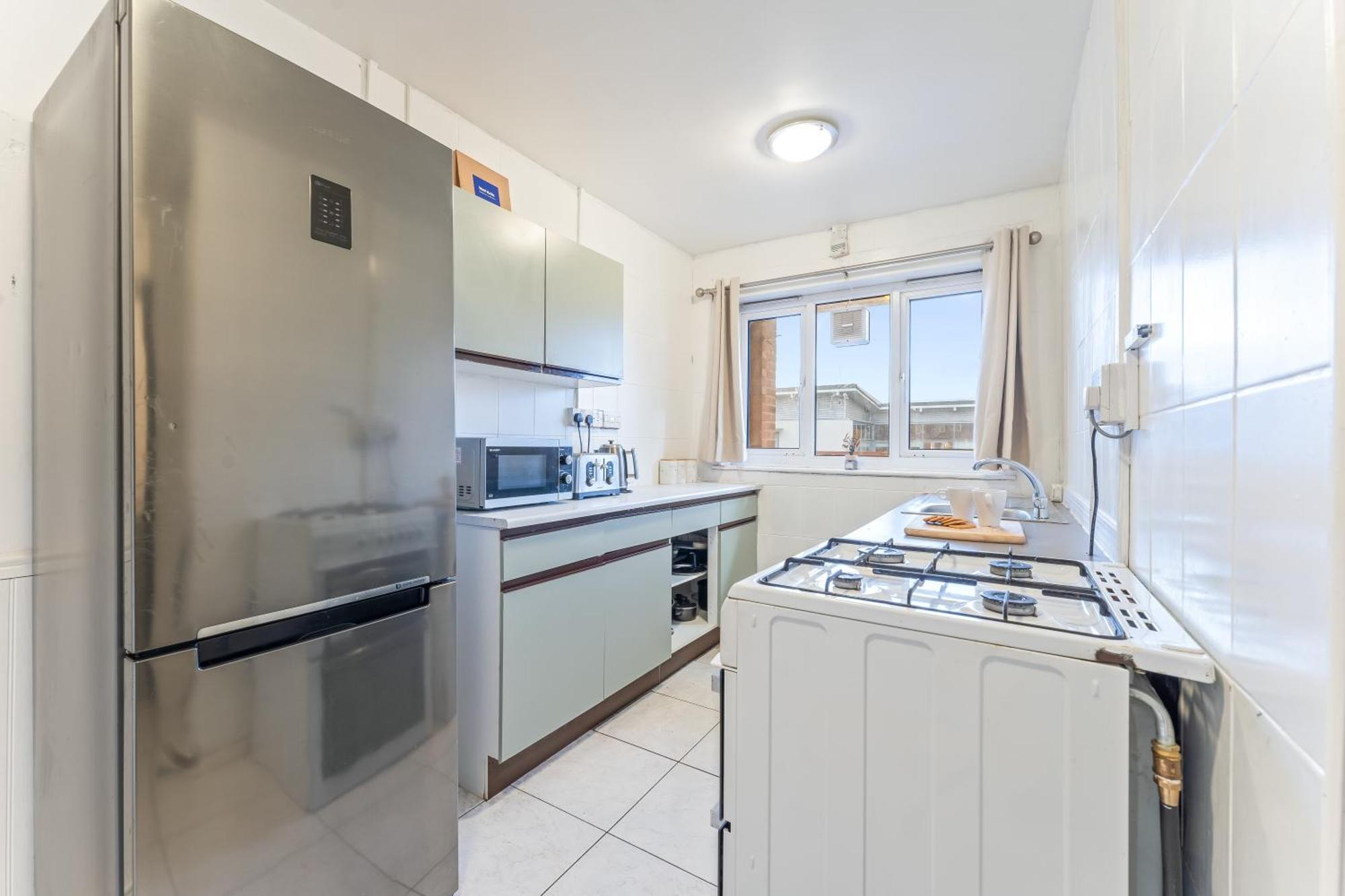 Spacious 3-br Sleeps 8 Apartment Birmingham
