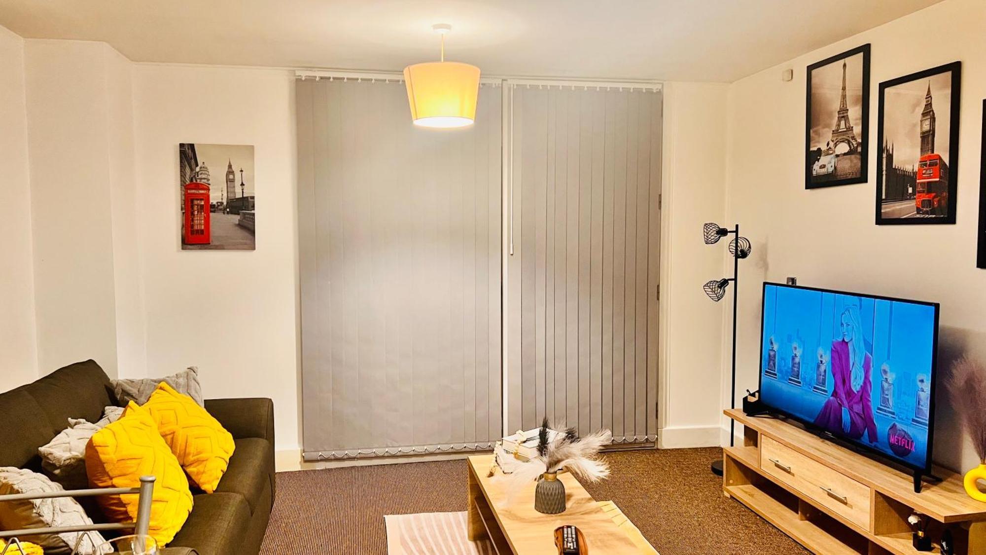 Apartment Centre With Parking *