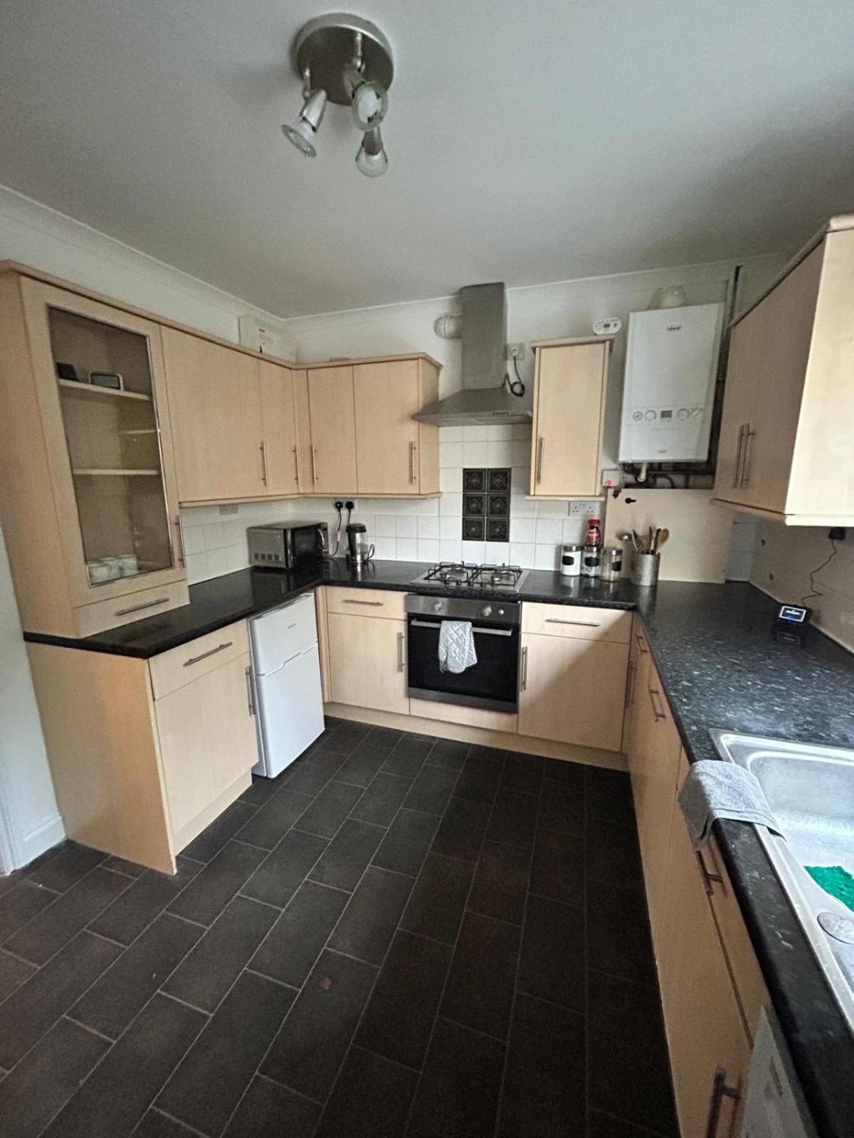 Double Near Queen Elizabeth Hospital And *