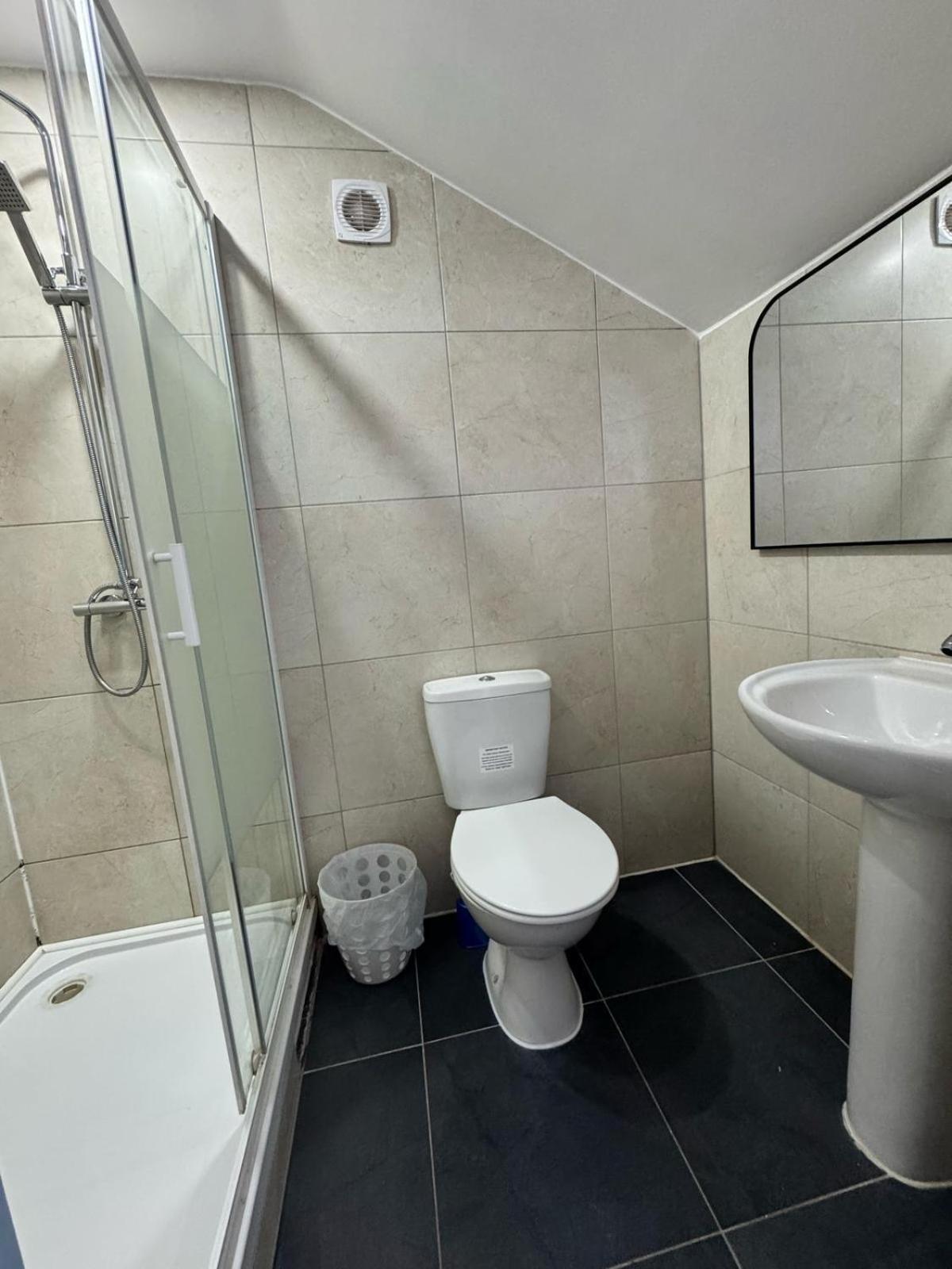 Apartment Stylish Loft In West Bromwich *