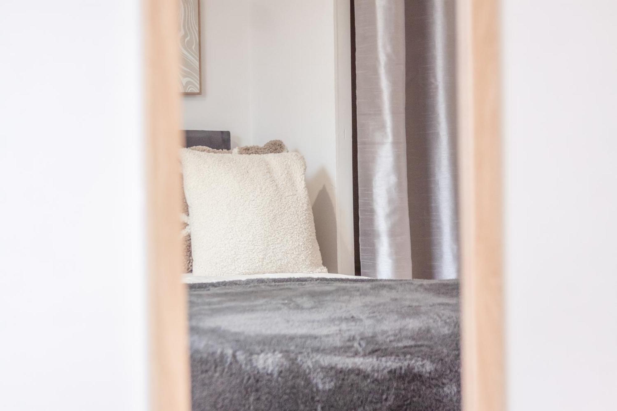 Apartment Cosy Family Let - Sleeps 4 Birmingham