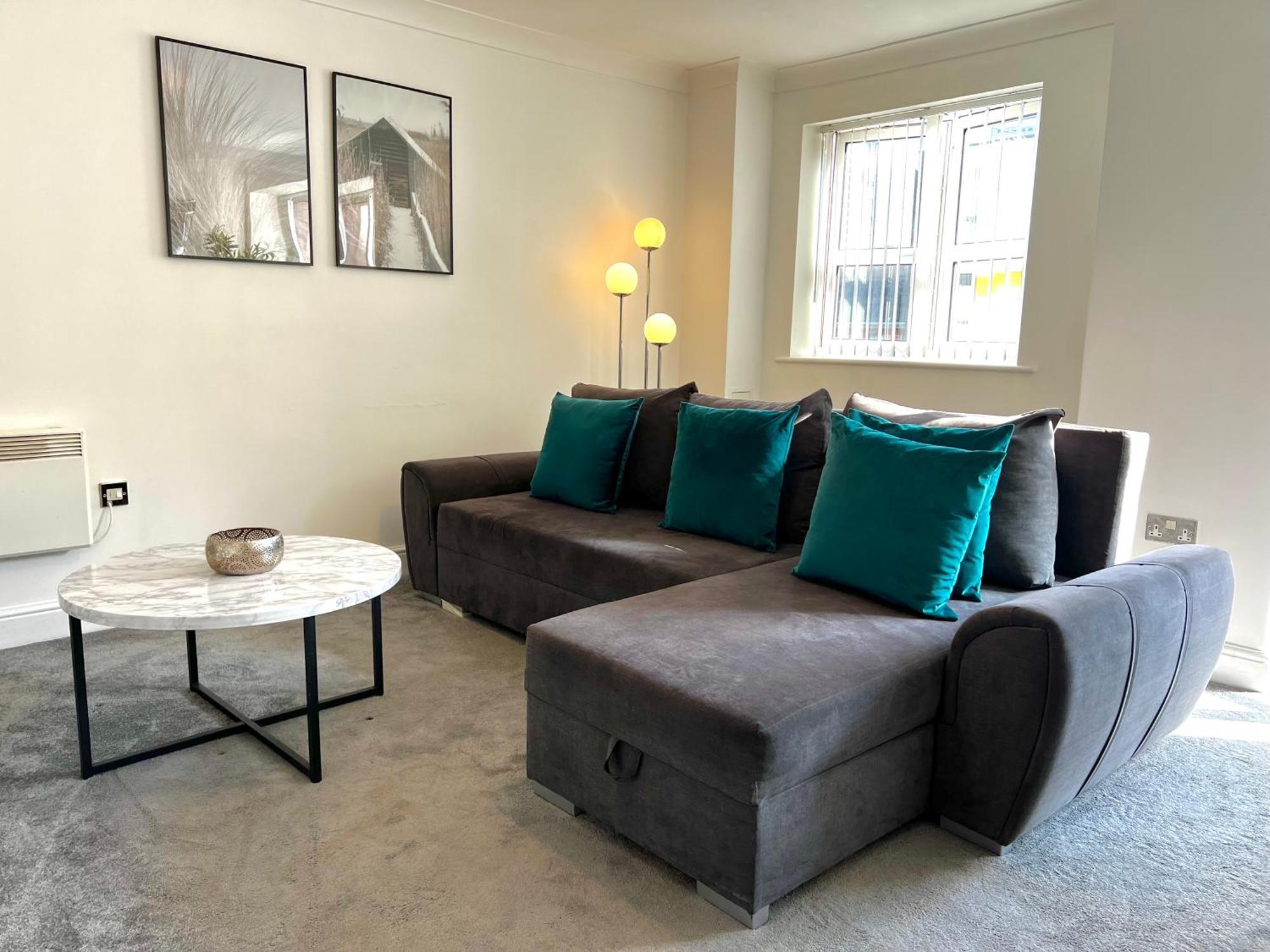 Apartment Centre Escape - Stylish And Serene 1br *