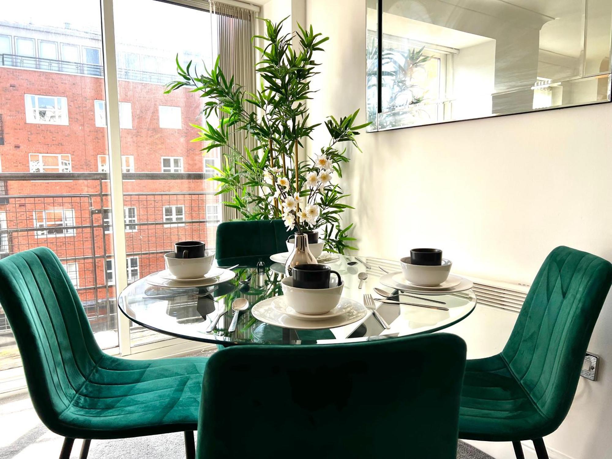 Centre Escape - Stylish And Serene 1br * Birmingham