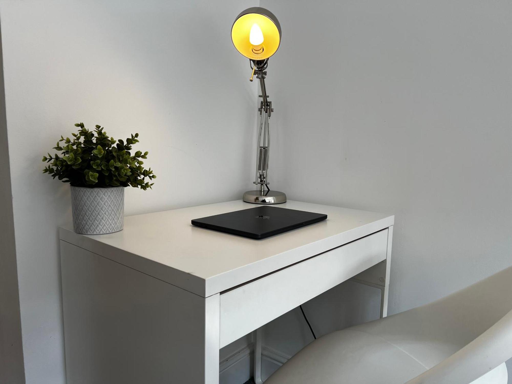 Centre Escape - Stylish And Serene 1br *