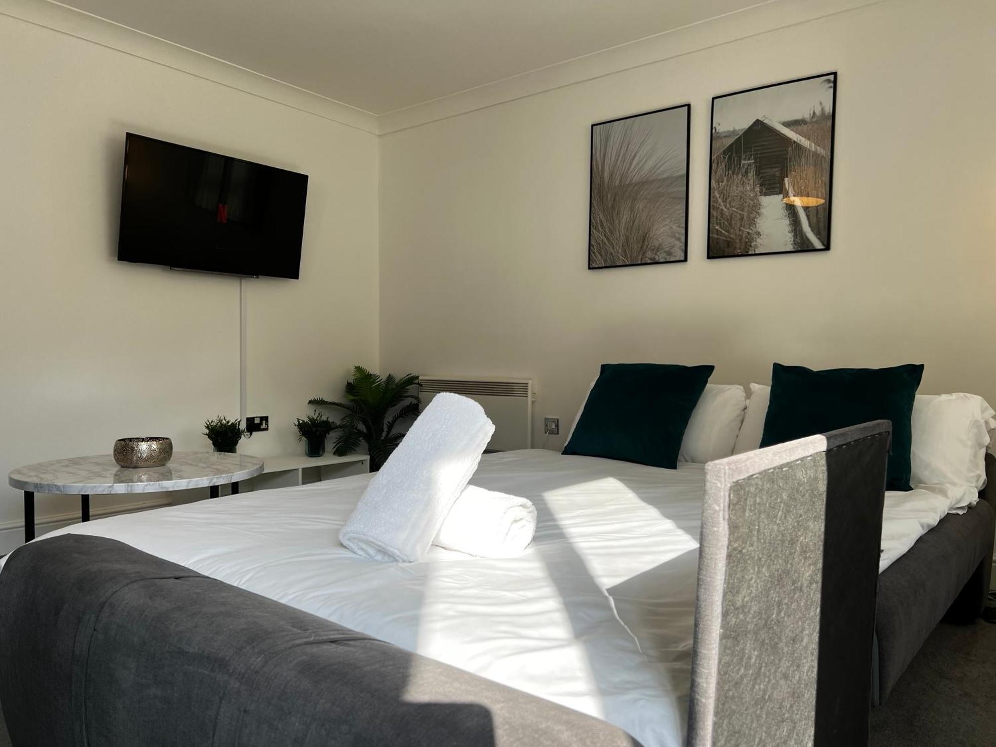 Apartment Centre Escape - Stylish And Serene 1br