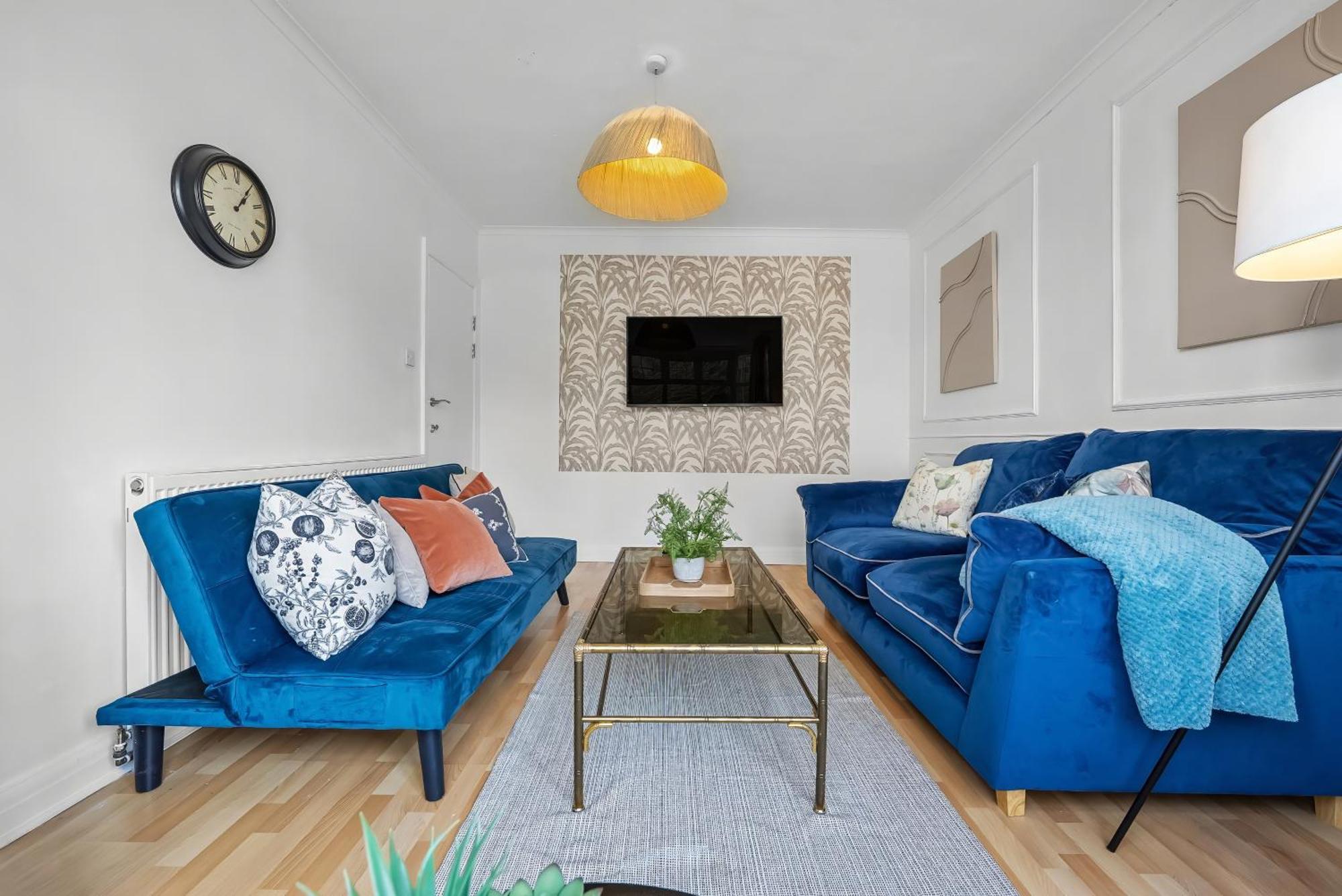 Spacious 5 Bed In By 53 Degrees Property, Ideal For Business Stays, Free Parking! * Birmingham
