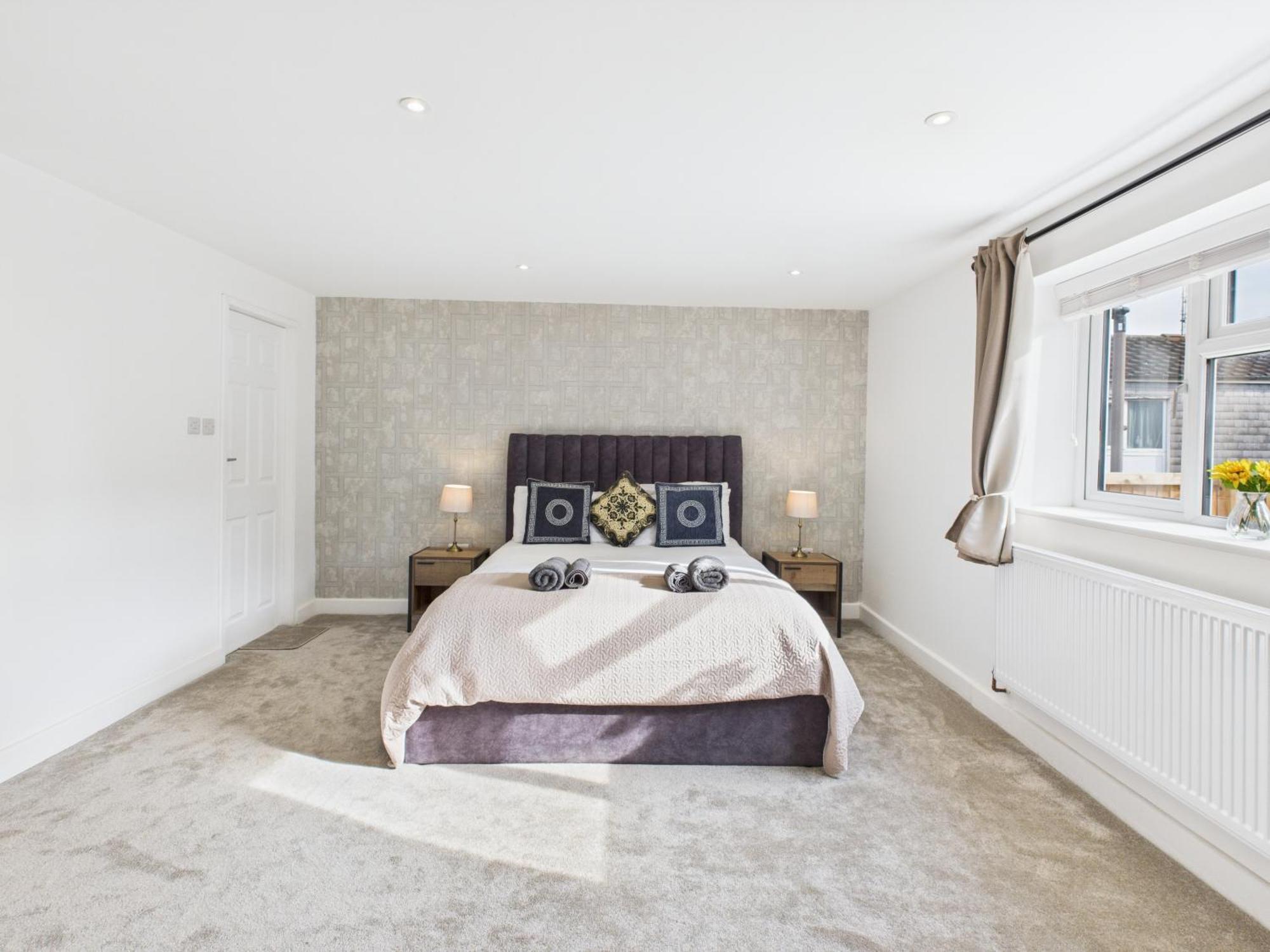 Jays Modern Guest house *