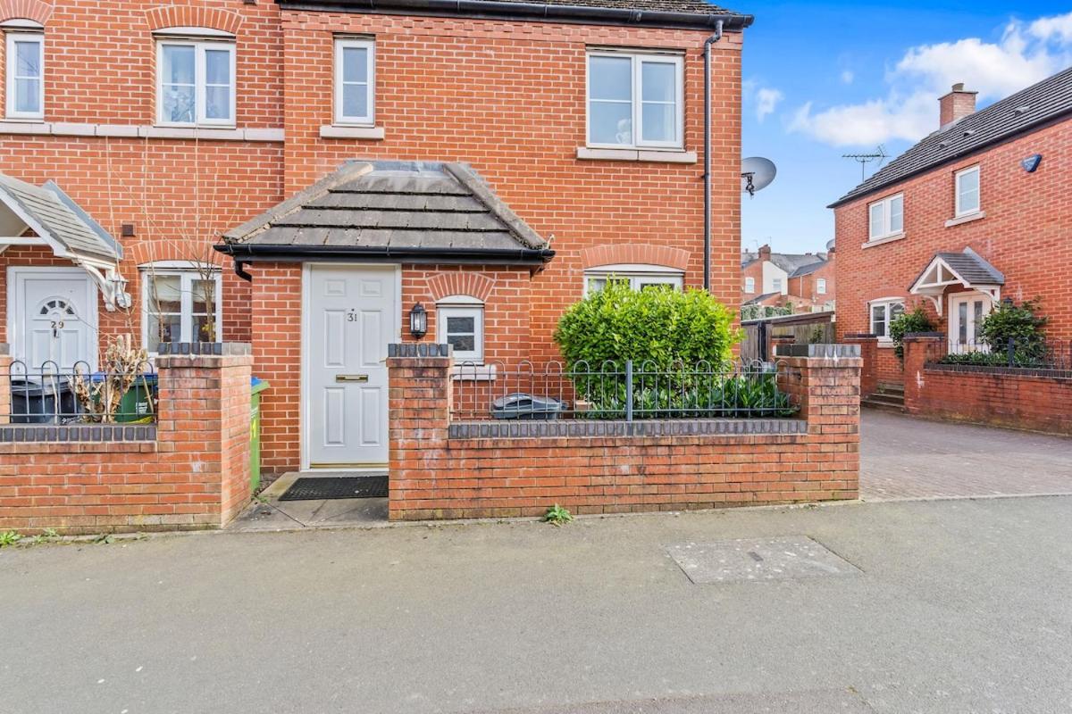 Quaint Sleeps6 3bdr Bham Cc 10 Mins Birmingham