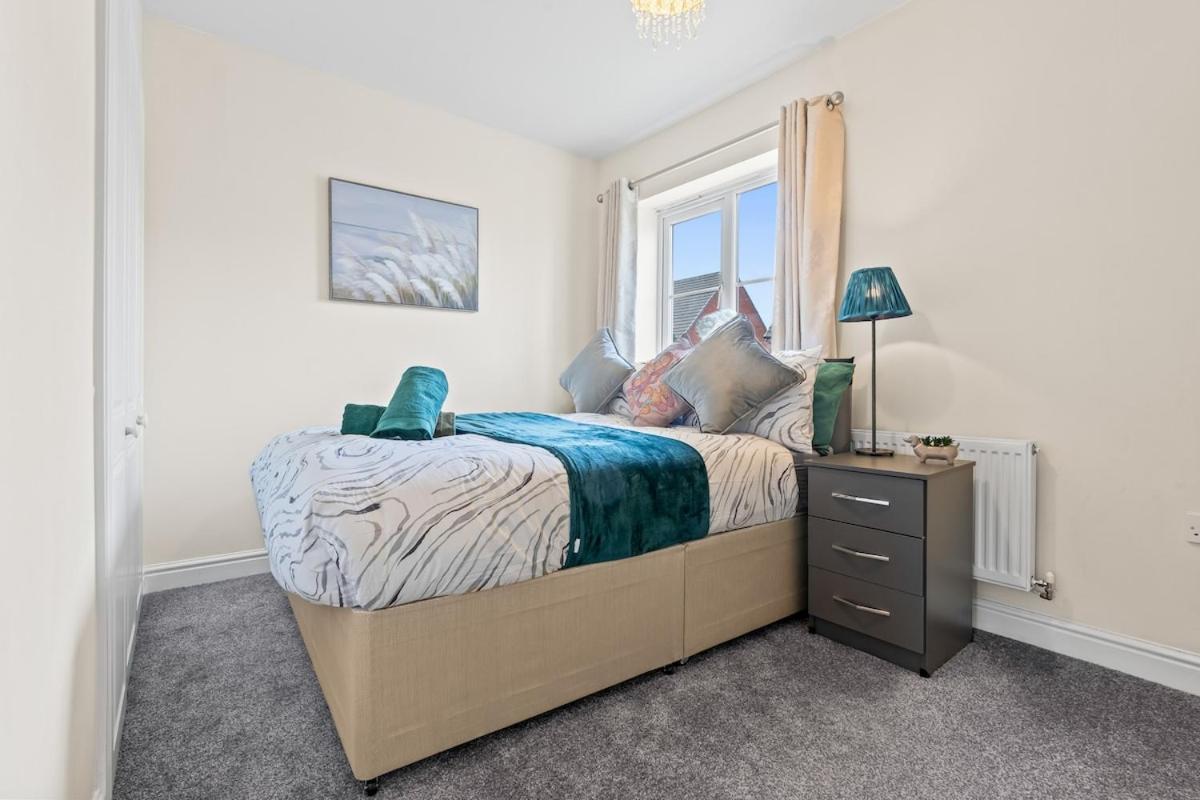Quaint Sleeps6 3bdr Bham Cc 10 Mins Holiday home *