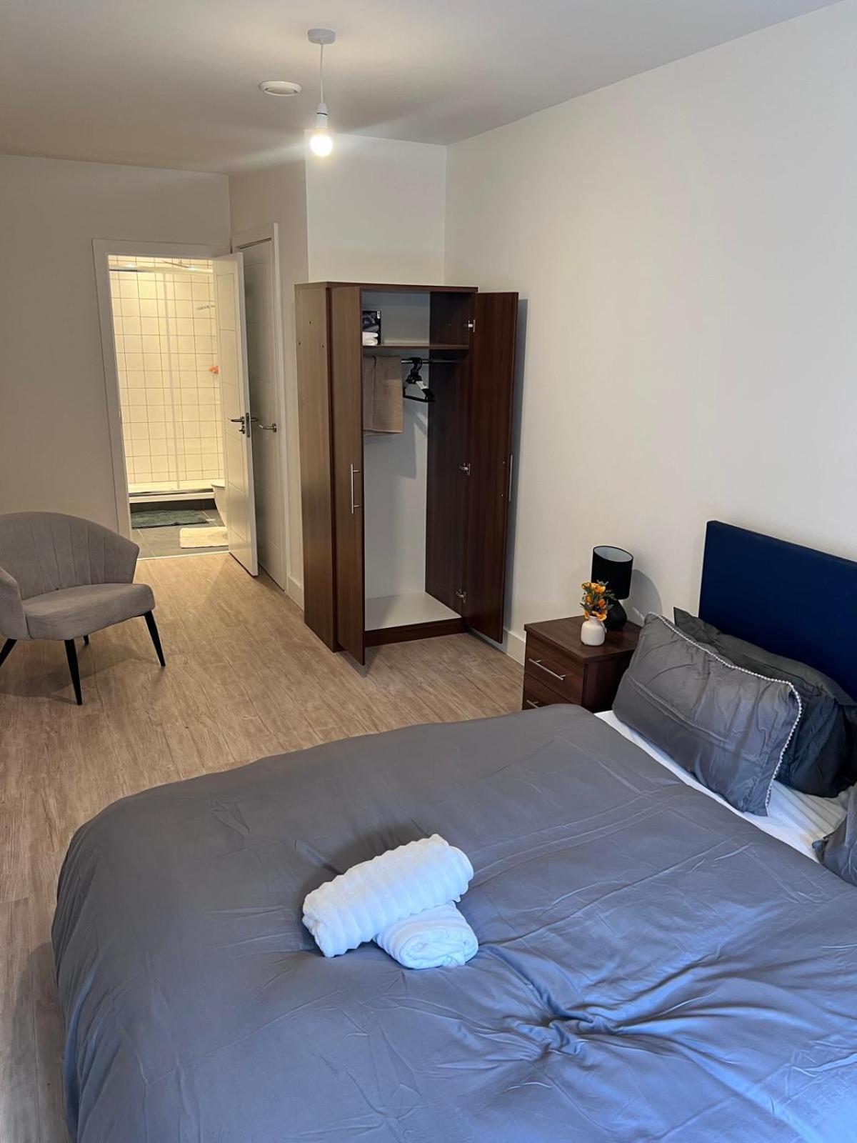 Delehouse Apartment *
