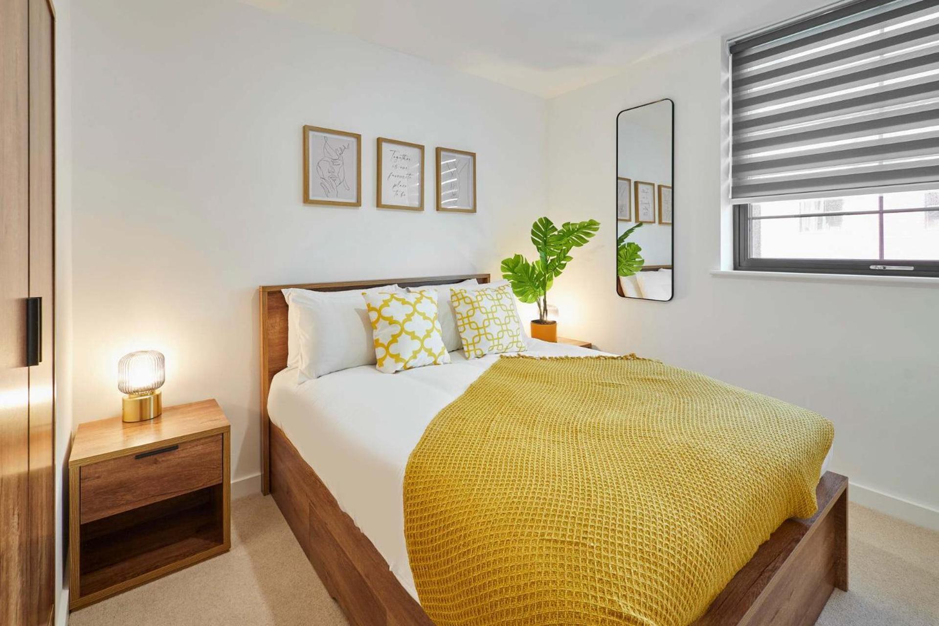 Apartment Host & - Lockside House