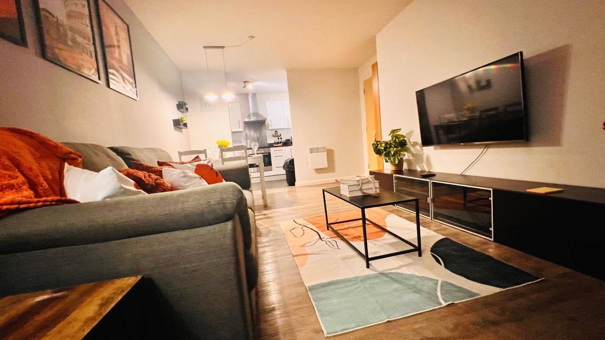 Apartment Entire 2br Centre Skyline With Parking