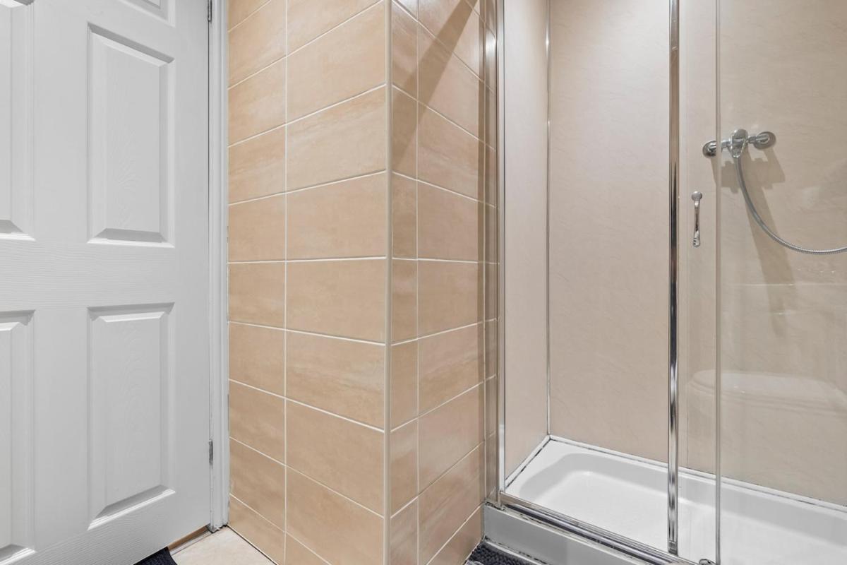 Spacious 1 Bedroom Apartment Birmingham
