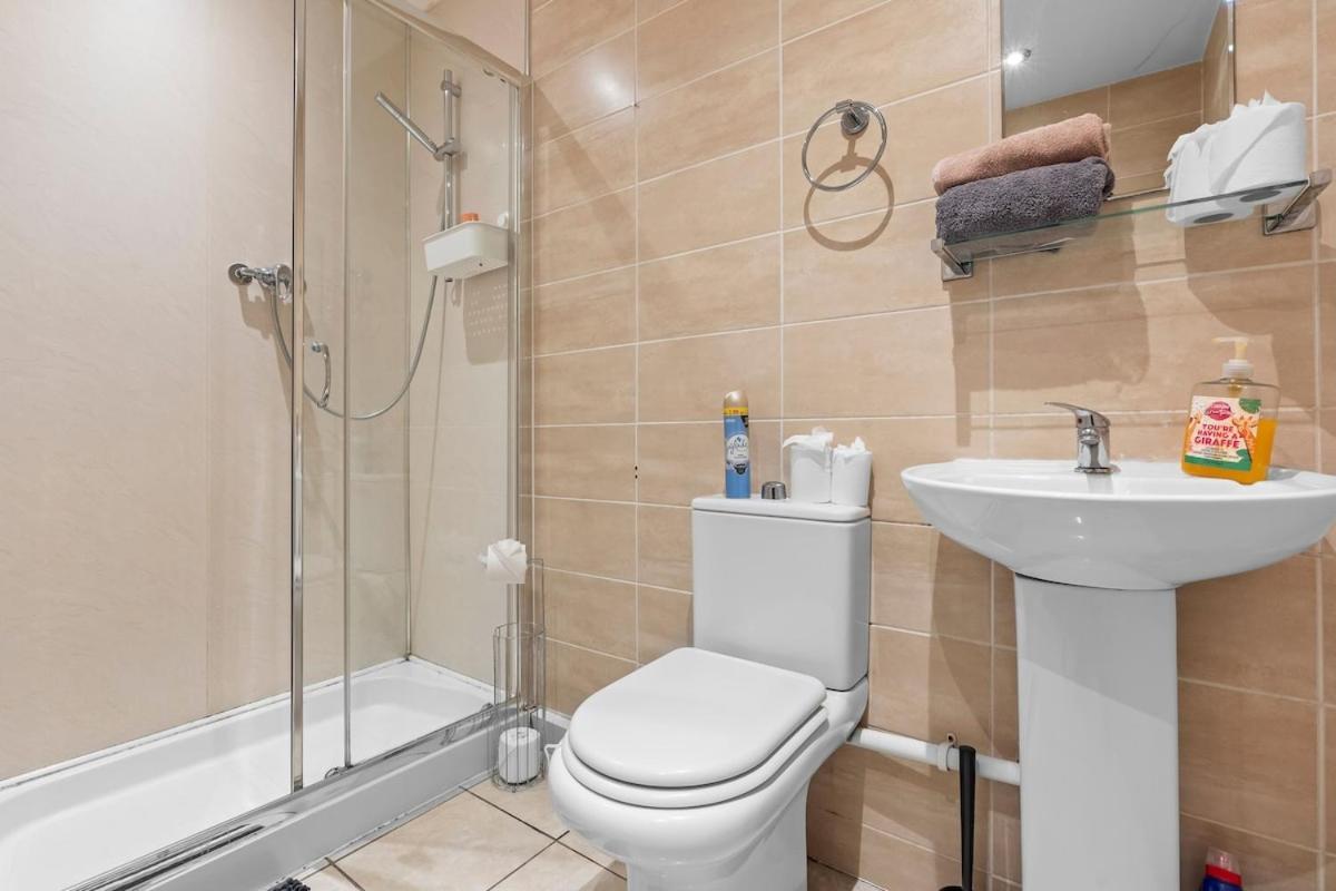 Spacious 1 Bedroom