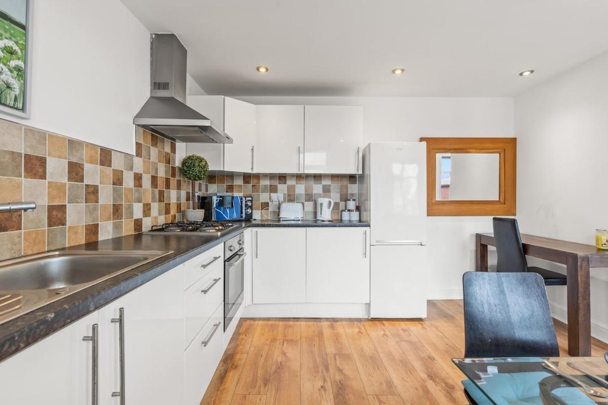 Spacious 1 Bedroom Apartment Birmingham