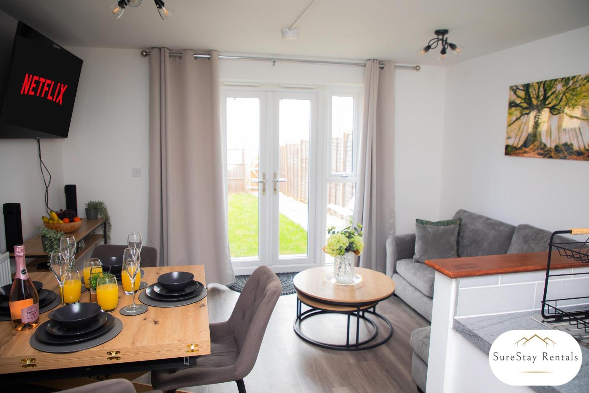 5 Bed House Wifi Centre Free Parking