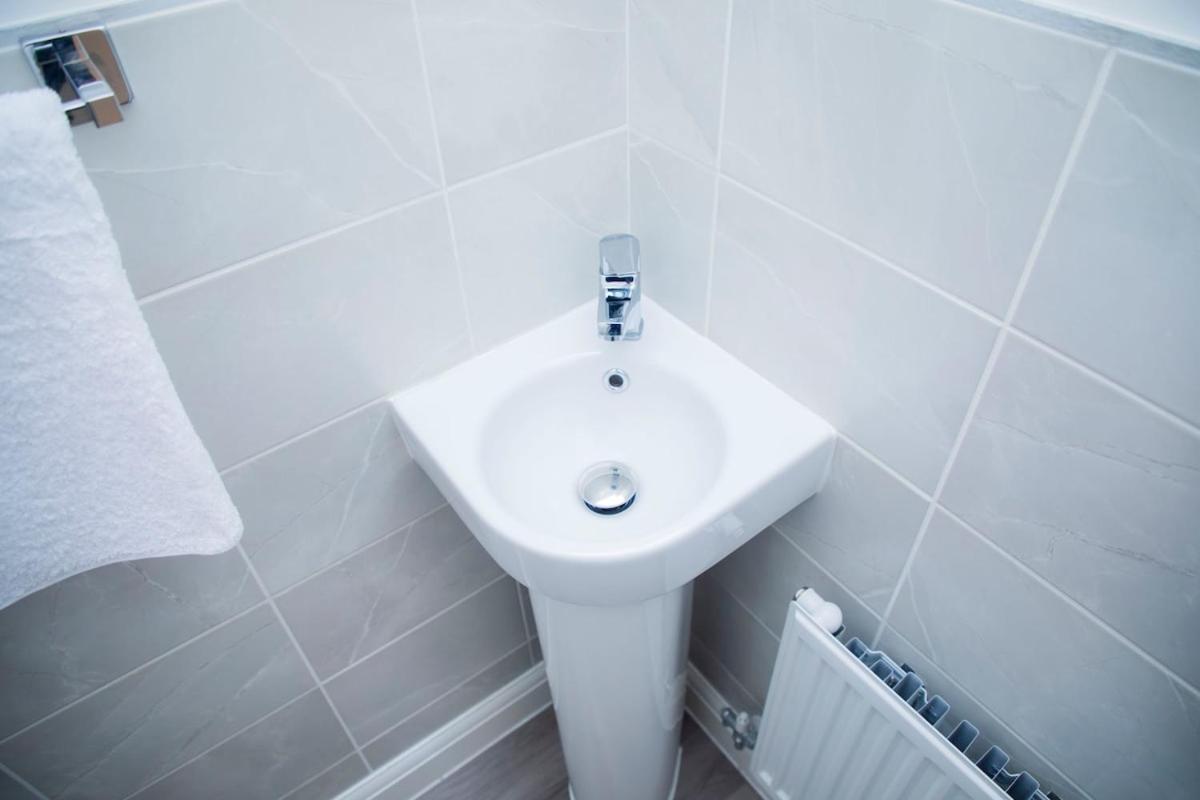5 Bed House Wifi Centre Free Parking Holiday home *