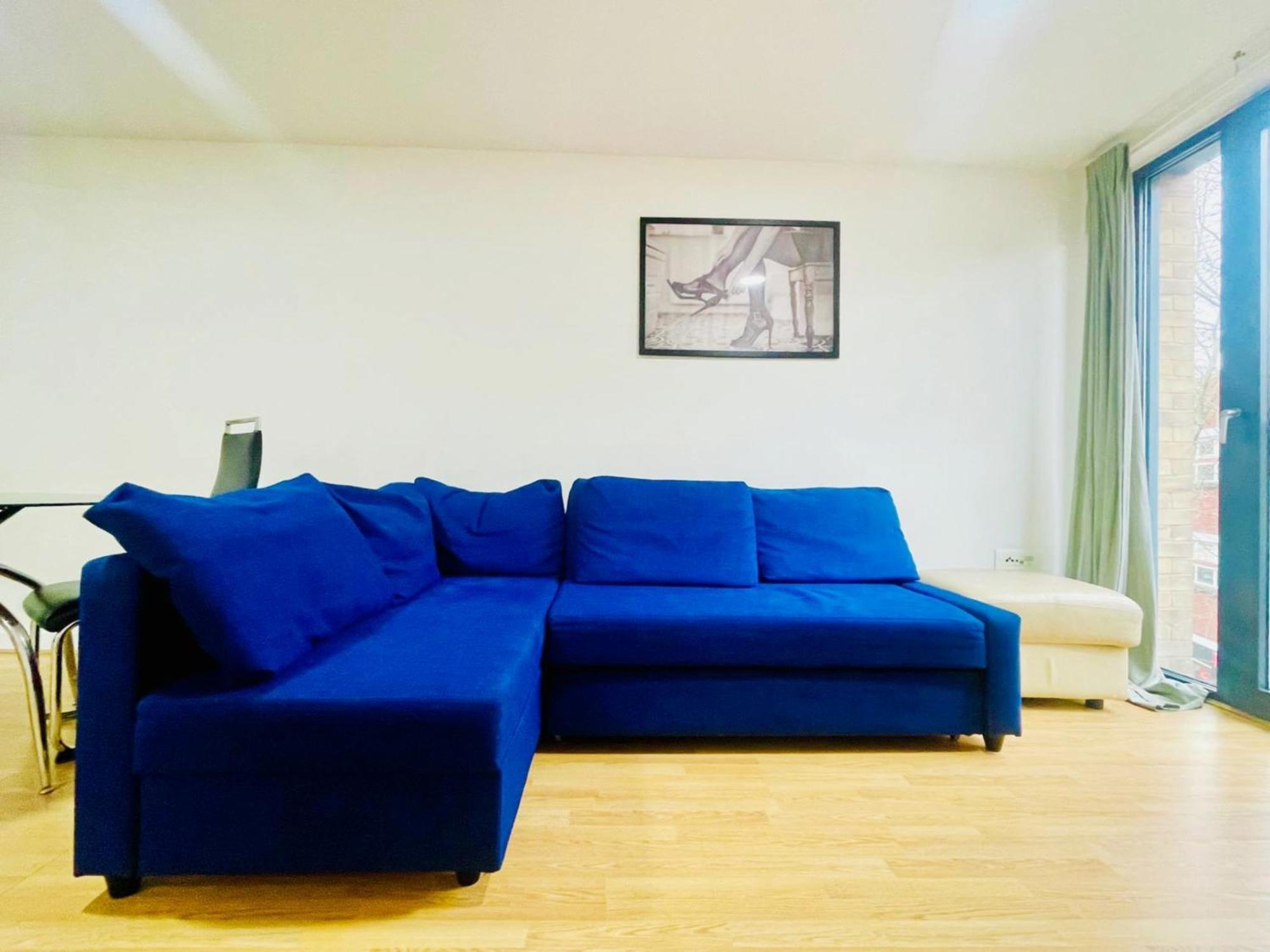 Skyline Bullring Walking Distance Apartment