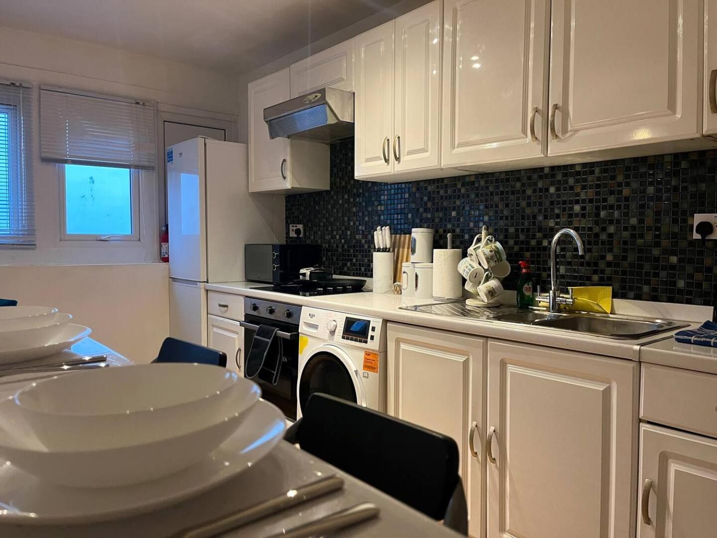 Apartment Stylish 3-bedroom In Centre Birmingham