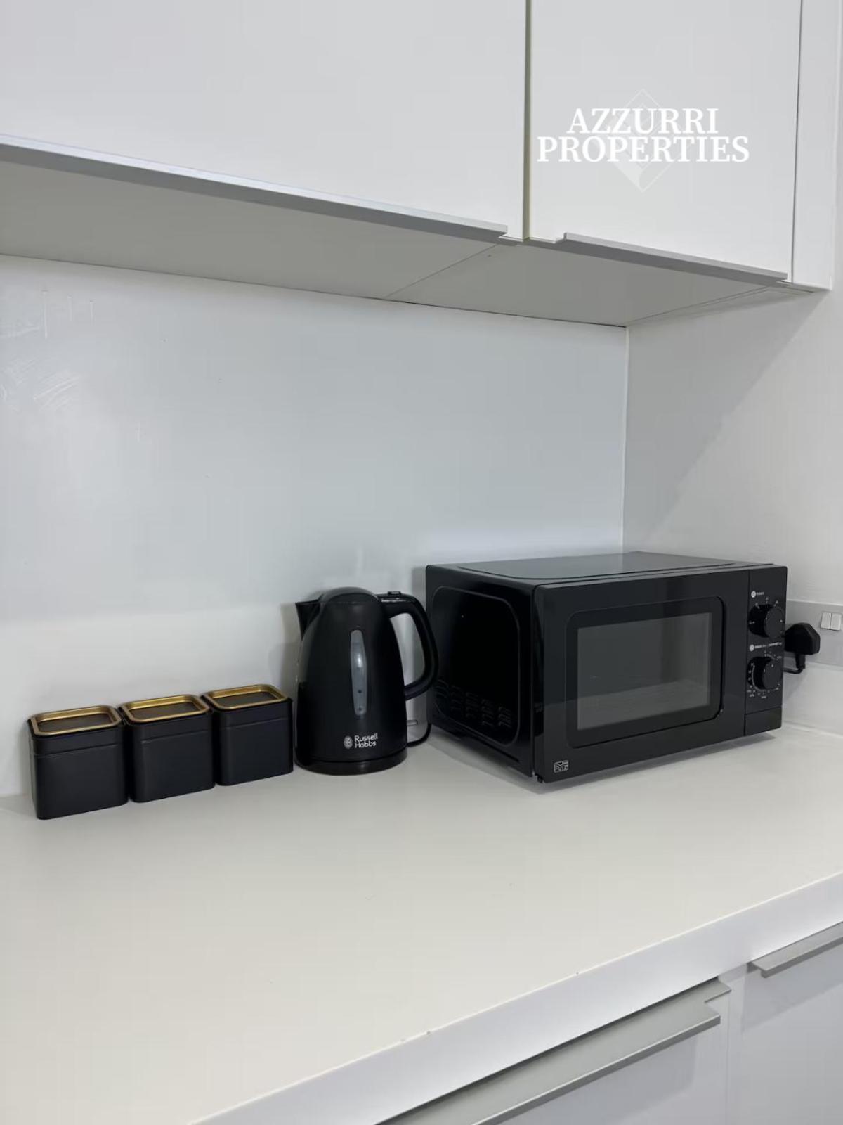 Spacious 2 Bedroom - Less Than 5-minutes Walk To Tram And Transit Station Birmingham
