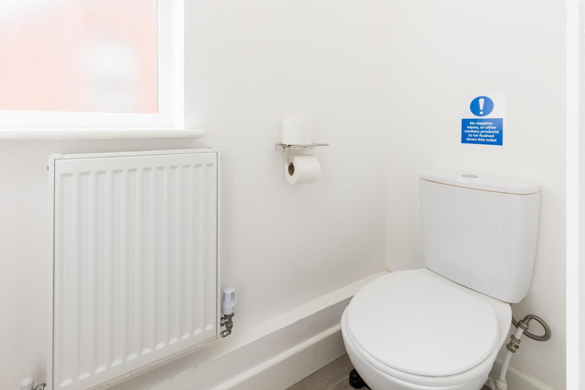 Estate - Contractor & Group - Secure Parking Holiday home
