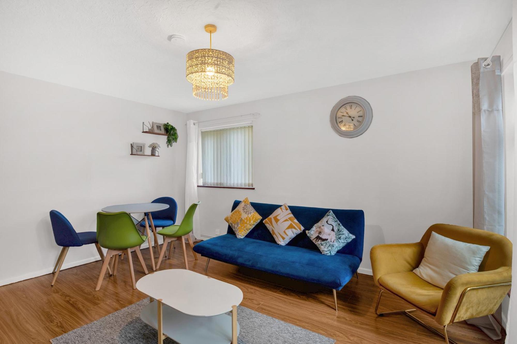 Sleek With Parking - Great For Nec & Hs2 Travelers Apartment