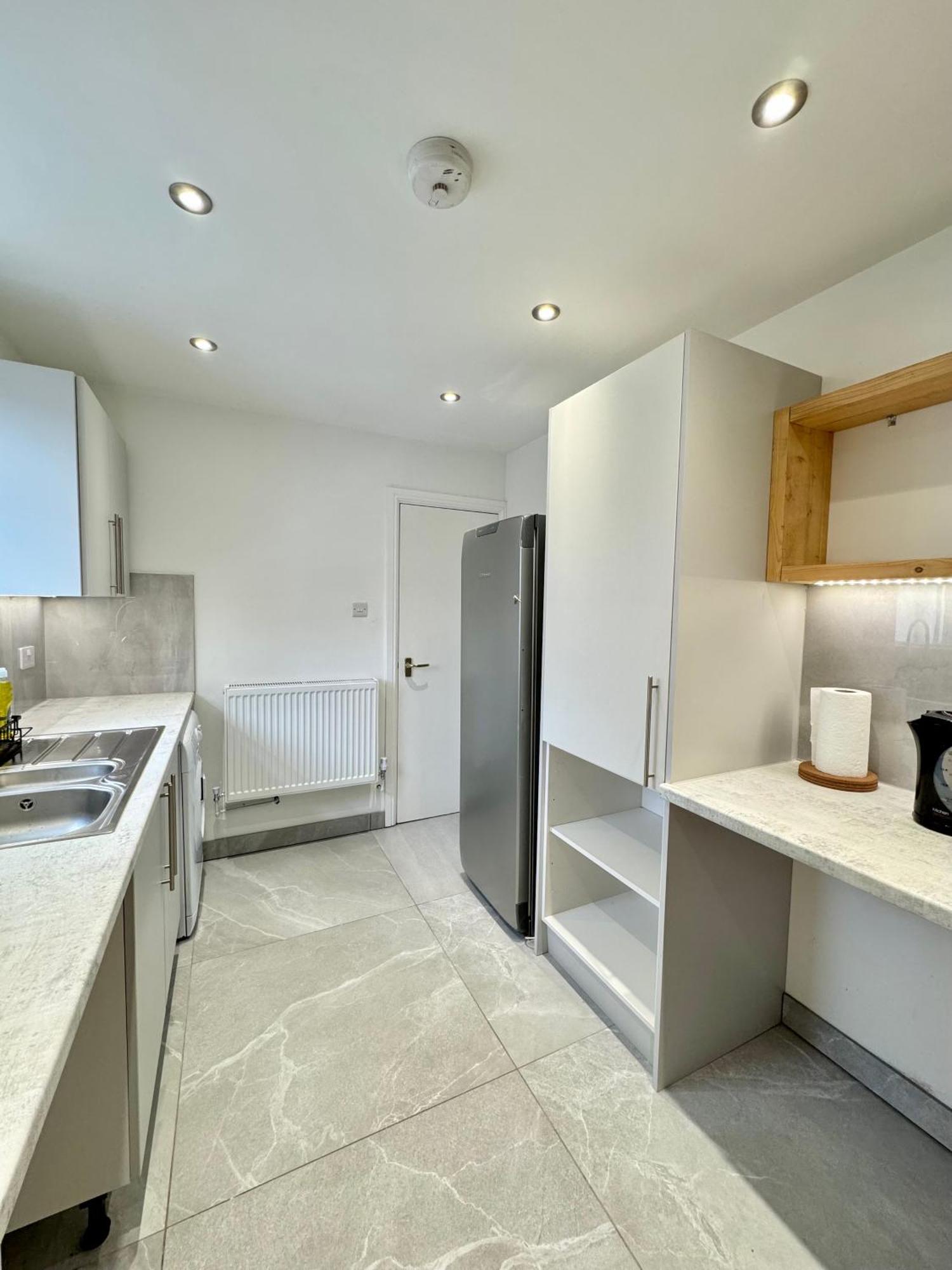 Single Bedroom In Birmingham Near City Center Birmingham