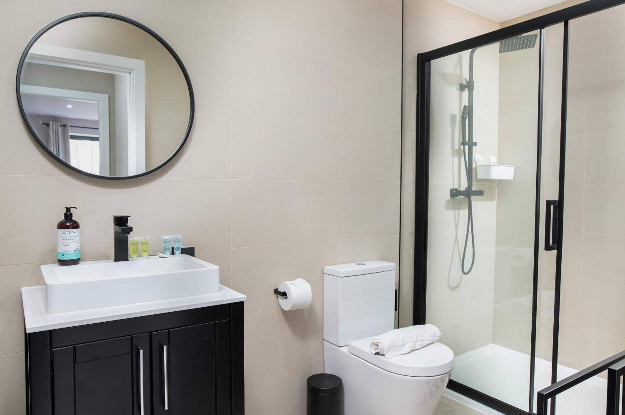 Smart 1 Bed In W Roof Terrace Apartment