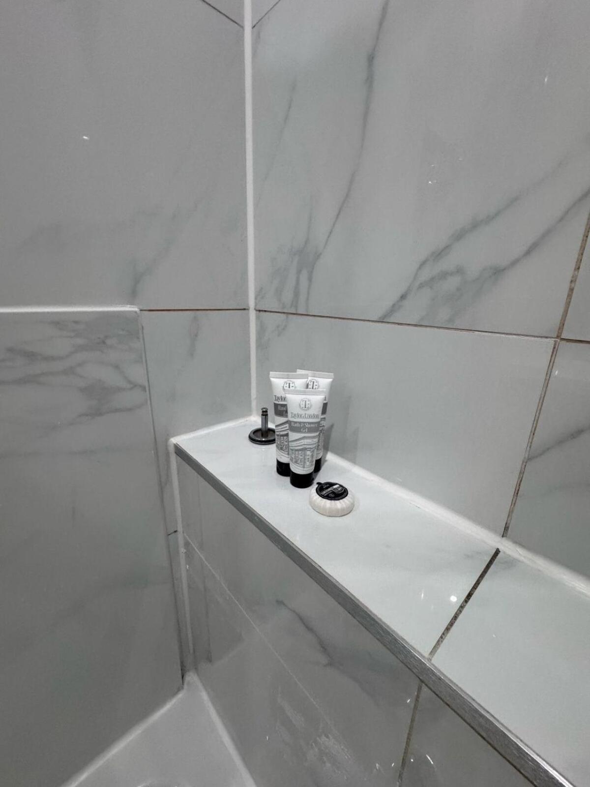 Apartment 2 Bedroom Centre Apartment! *