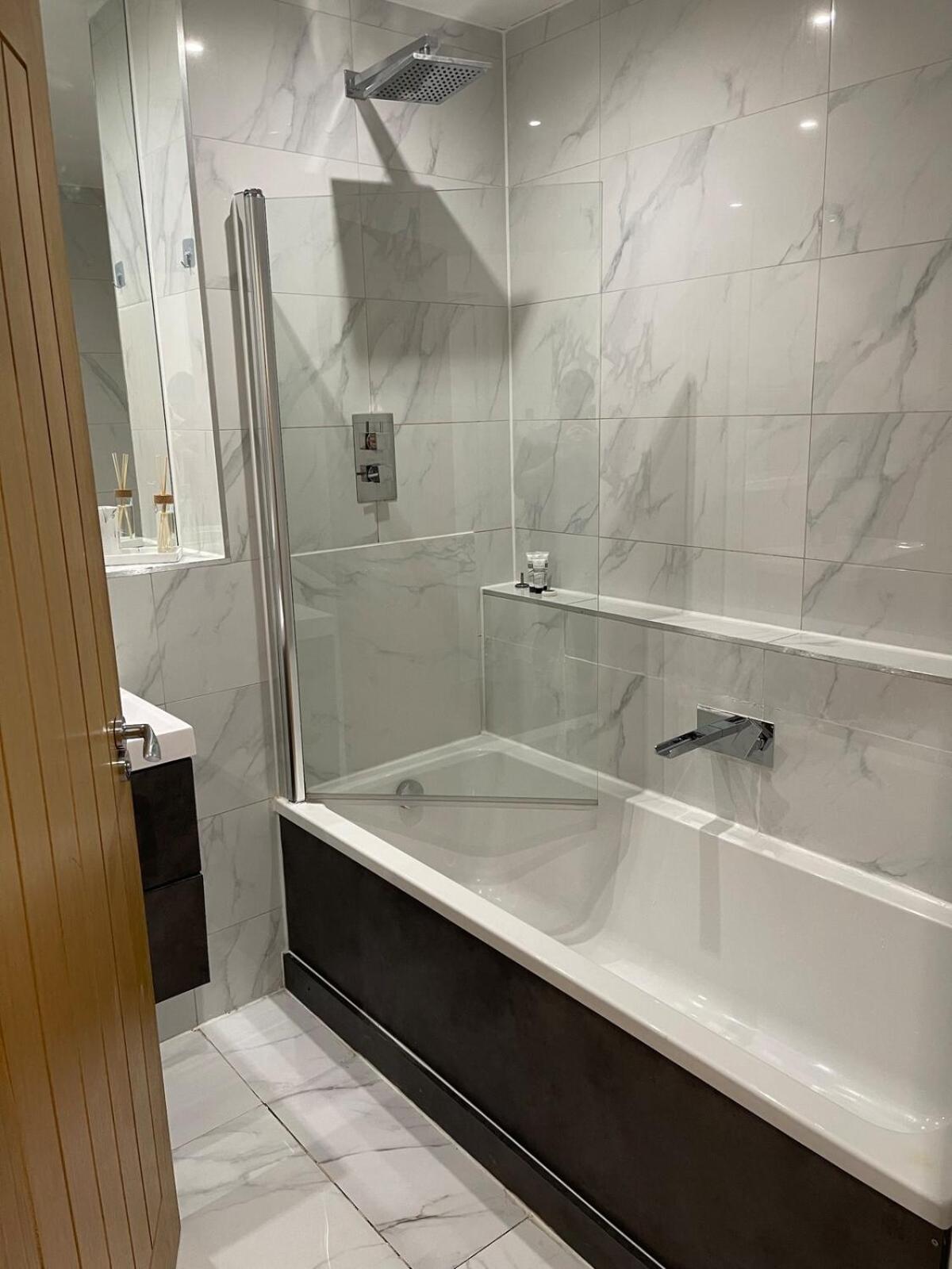 Apartment 2 Bedroom Centre Apartment! Birmingham