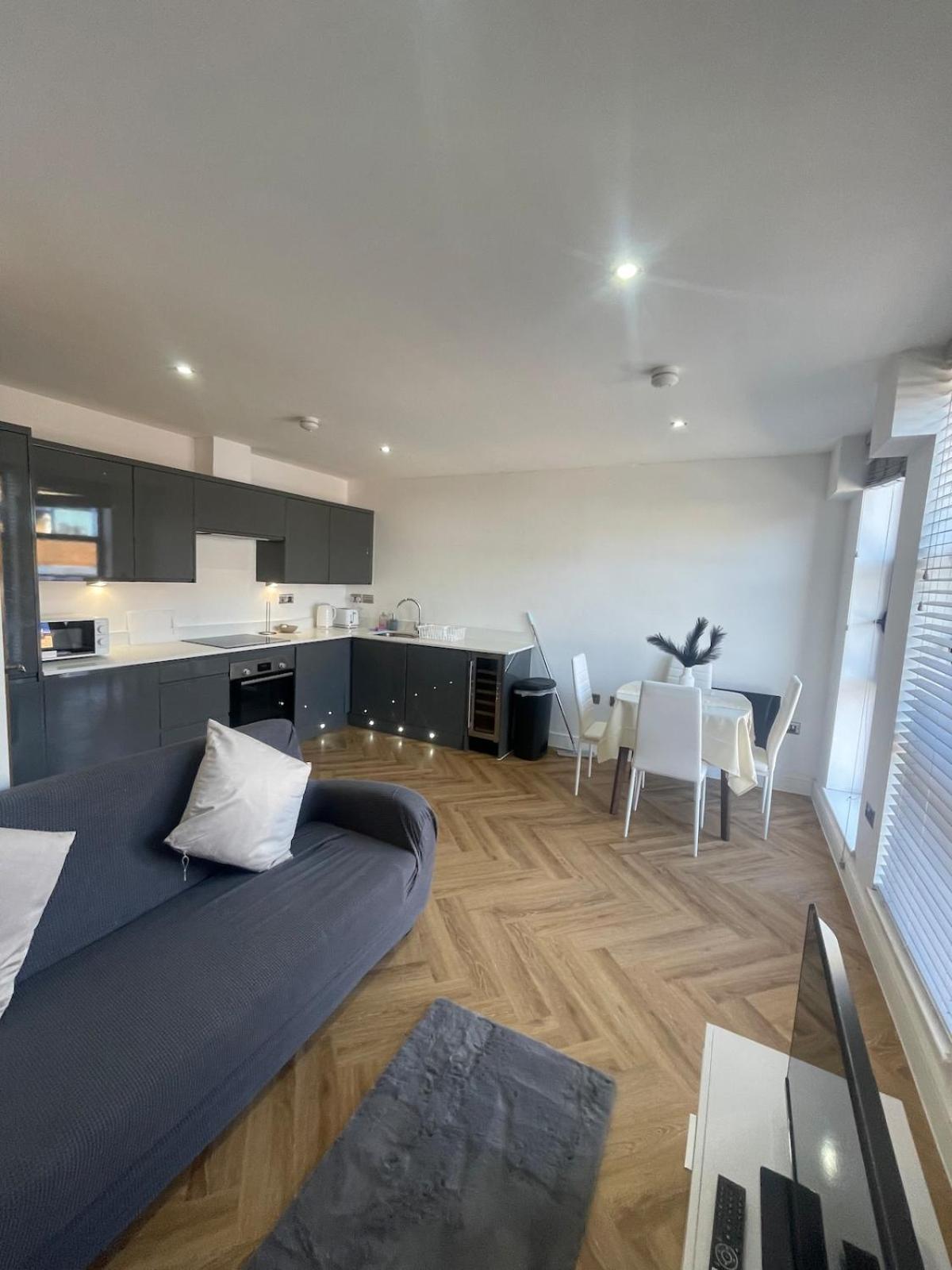 2 Bedroom Centre Apartment! Apartment Birmingham
