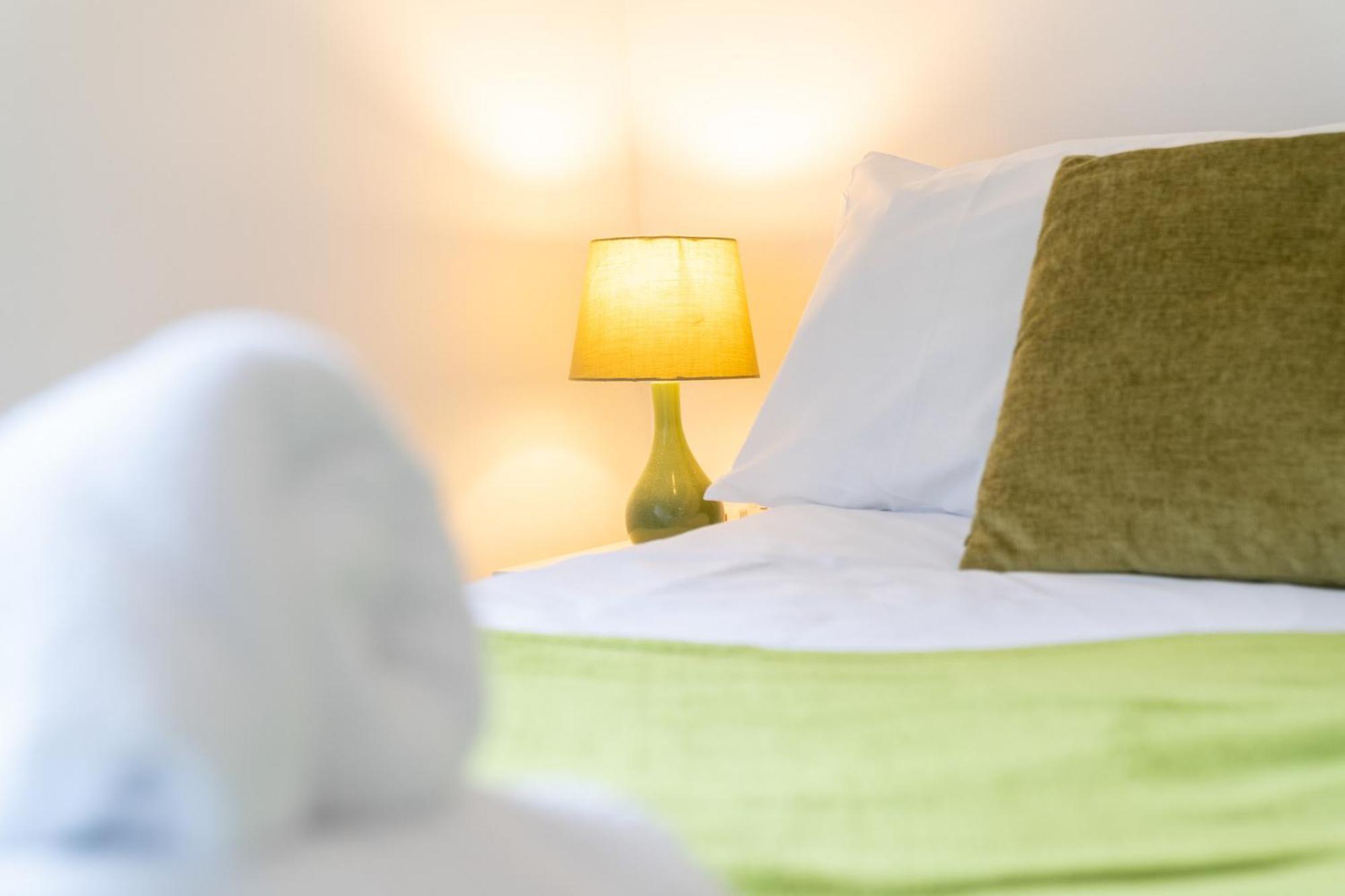 Apartment Emerald Delightful Moseley Mews, By Staystaycations Birmingham