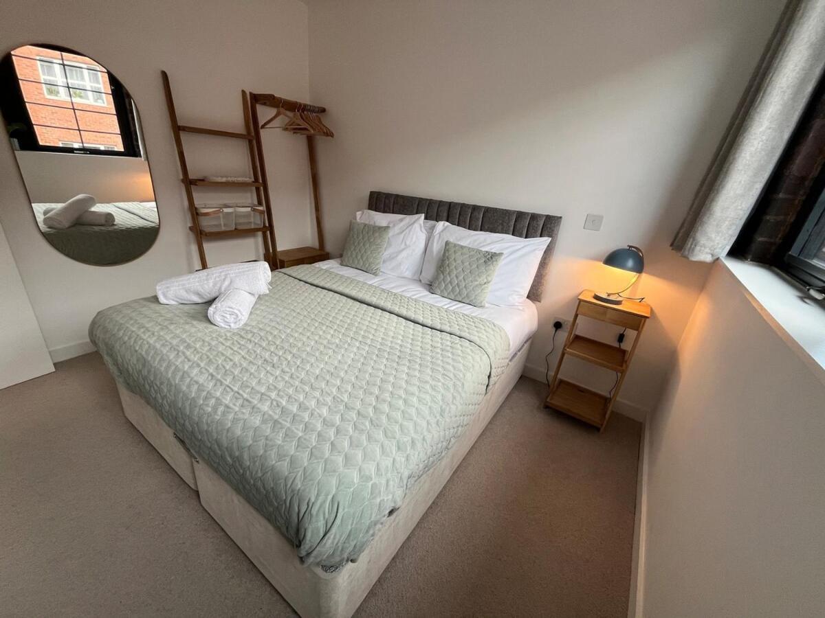 Luxury 2 Bedroom Apartment Birmingham