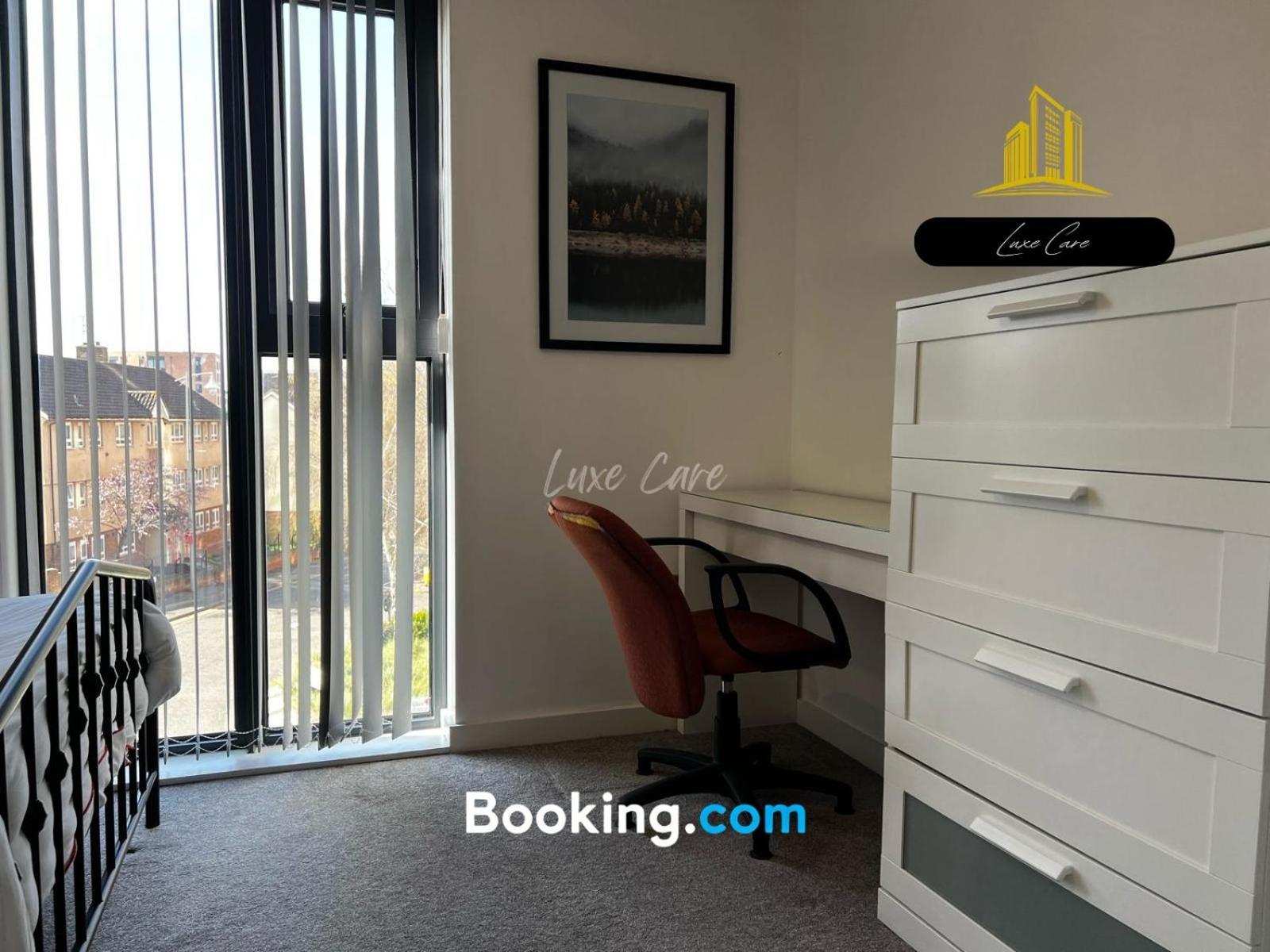 Last-minute Specials L Book It Now L Sleeps Up To 4 L 2 Bed 2 Bath - Gym - Prime Location L Jvt Short Lets Apartment *