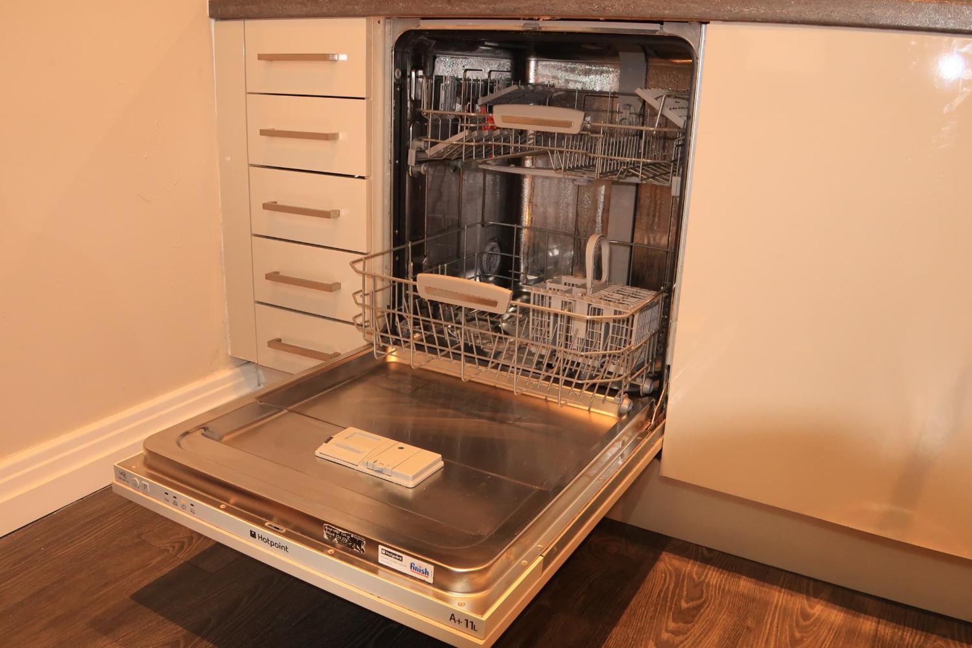 Stylish Centre Apartment, 24-7 Secure Access And Free Wifi Birmingham