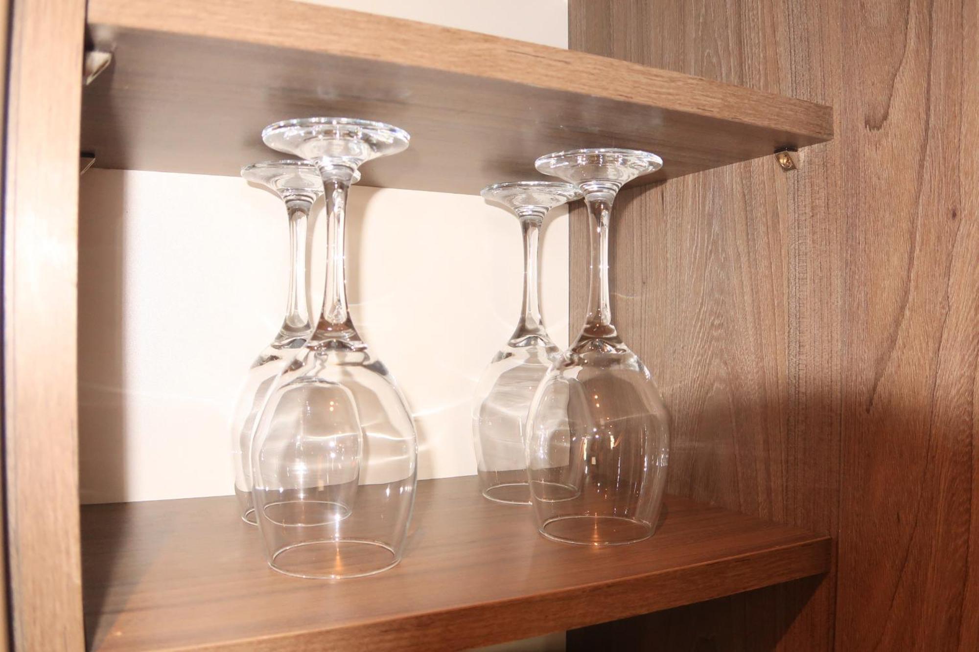 Stylish Centre Apartment, 24-7 Secure Access And Free Wifi *