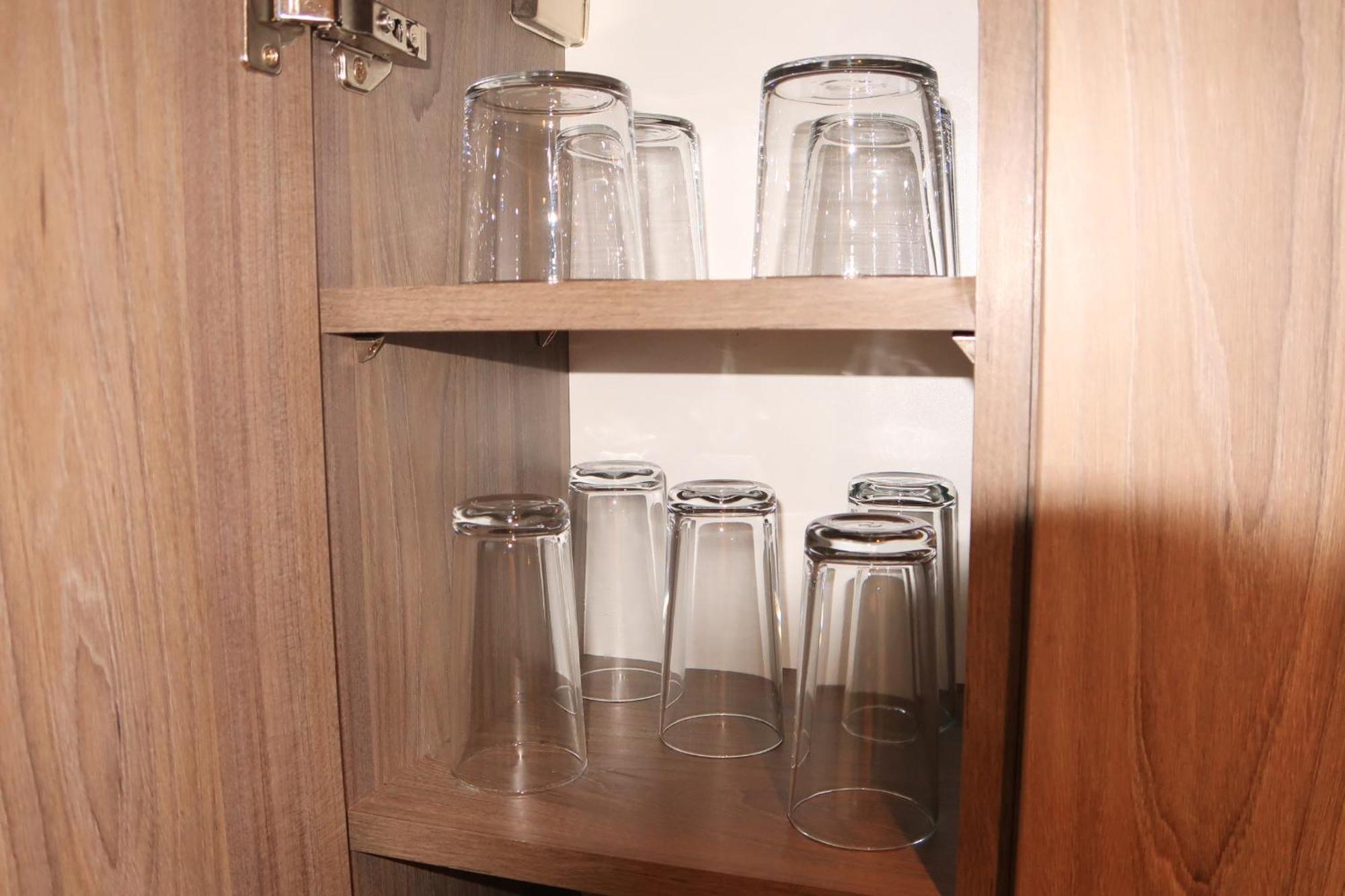 Stylish Centre Apartment, 24-7 Secure Access And Free Wifi * Birmingham