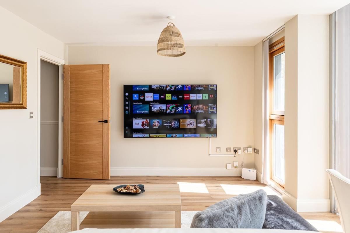 Luxury New Street Apartment