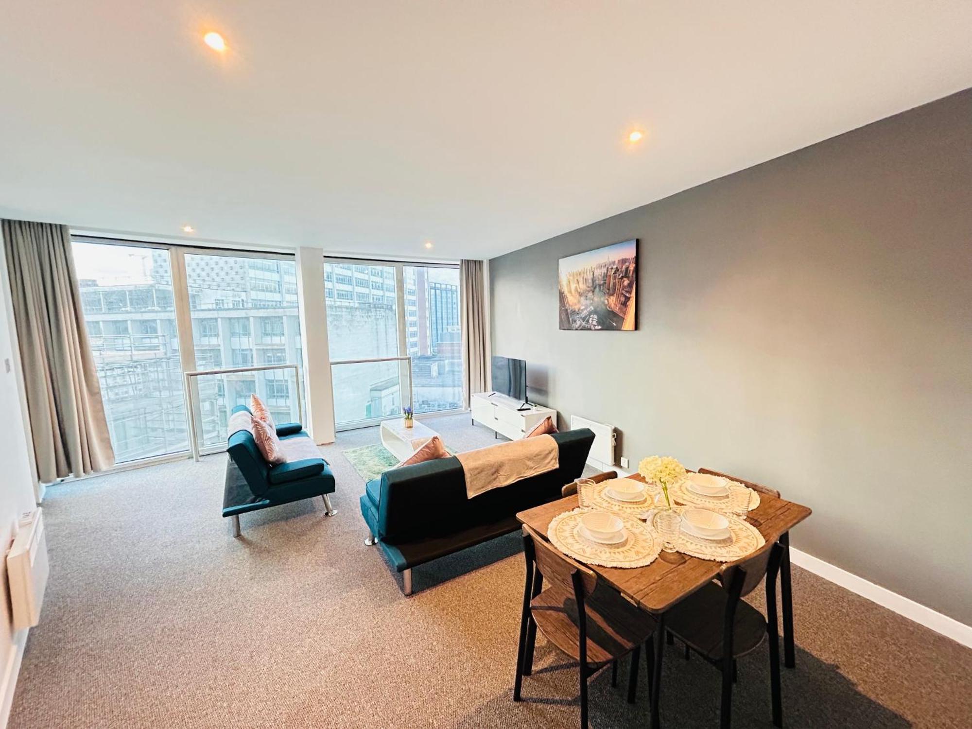 Apartment Centre, 2-bedroom Apartment, 5 Min Walk From New Street Train Station *