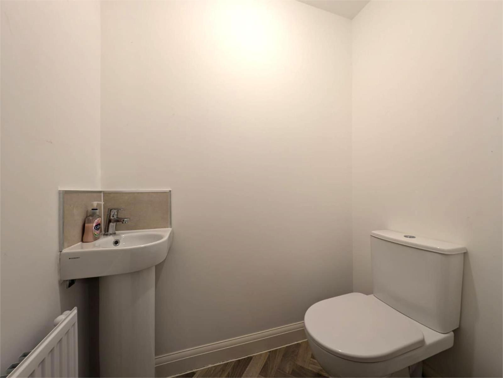 Entire 3 Bed House In Centre Birmingham