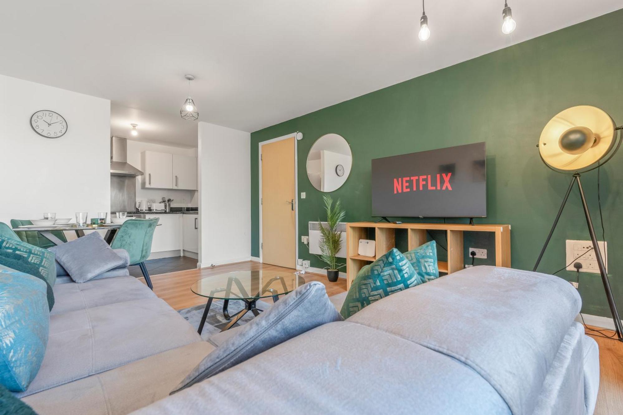 Skyline Haven - B'ham - Free Parking Apartment